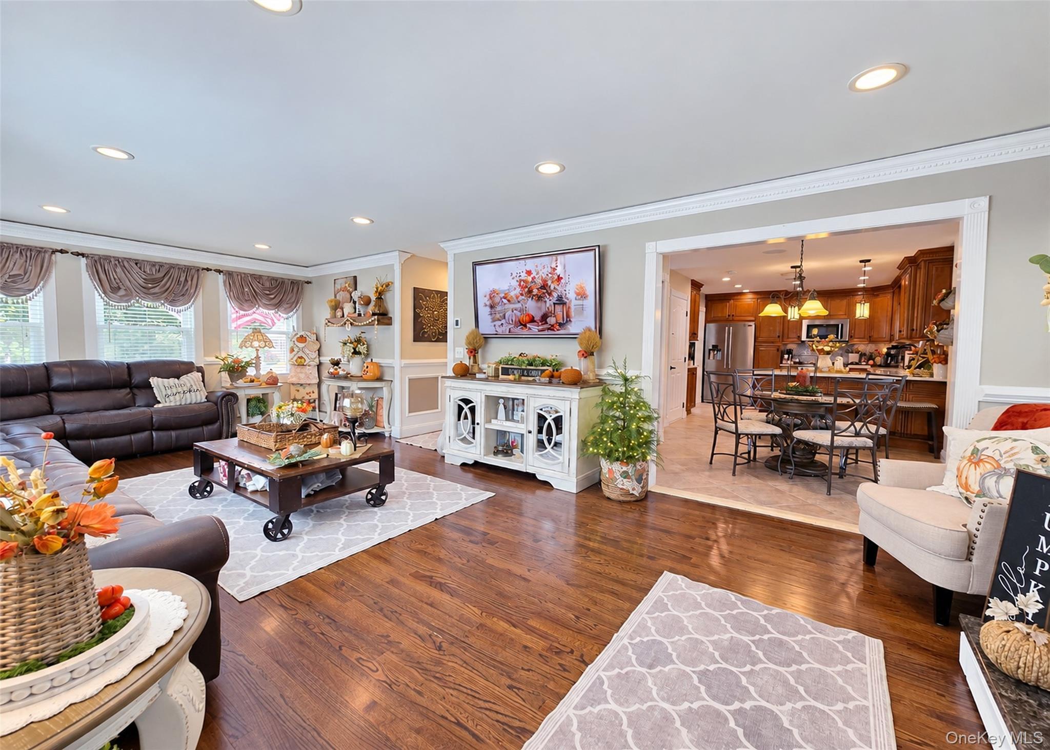 Single Family Park Avenue  Suffolk County, NY 11720, MLS-1055898-7