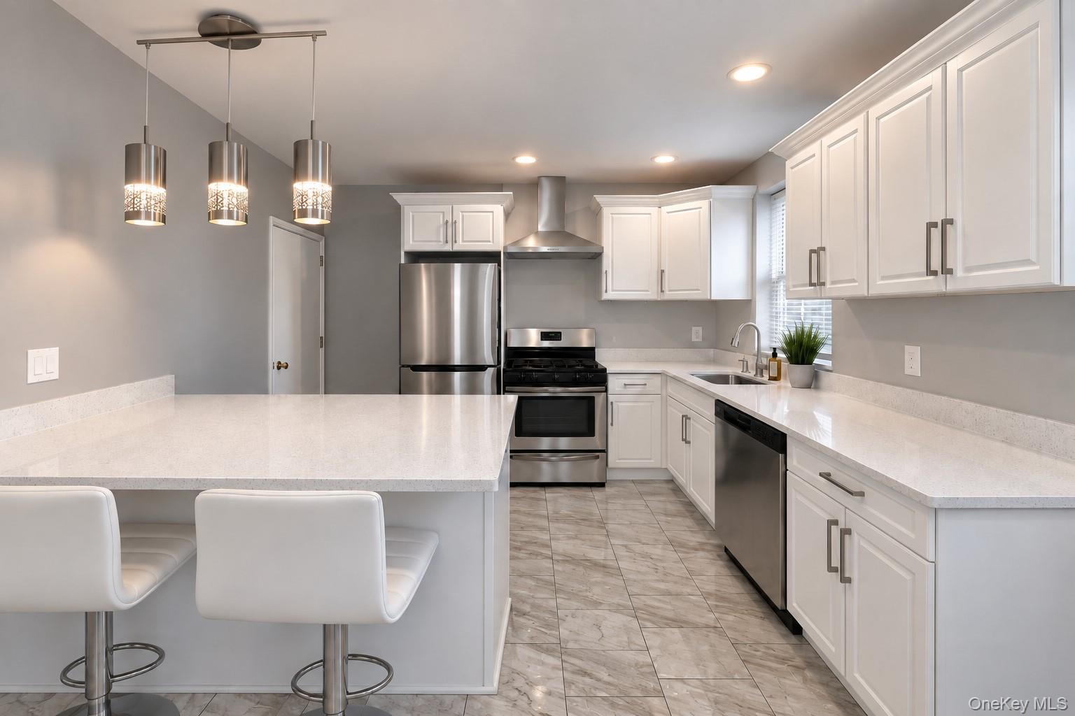 Single Family Swinton Avenue Bronx, NY 10465, MLS-1055901-6