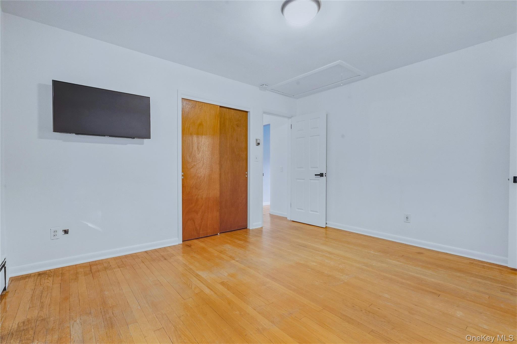 Single Family Linderman Avenue Ulster County, NY 12401, MLS-1055930-10