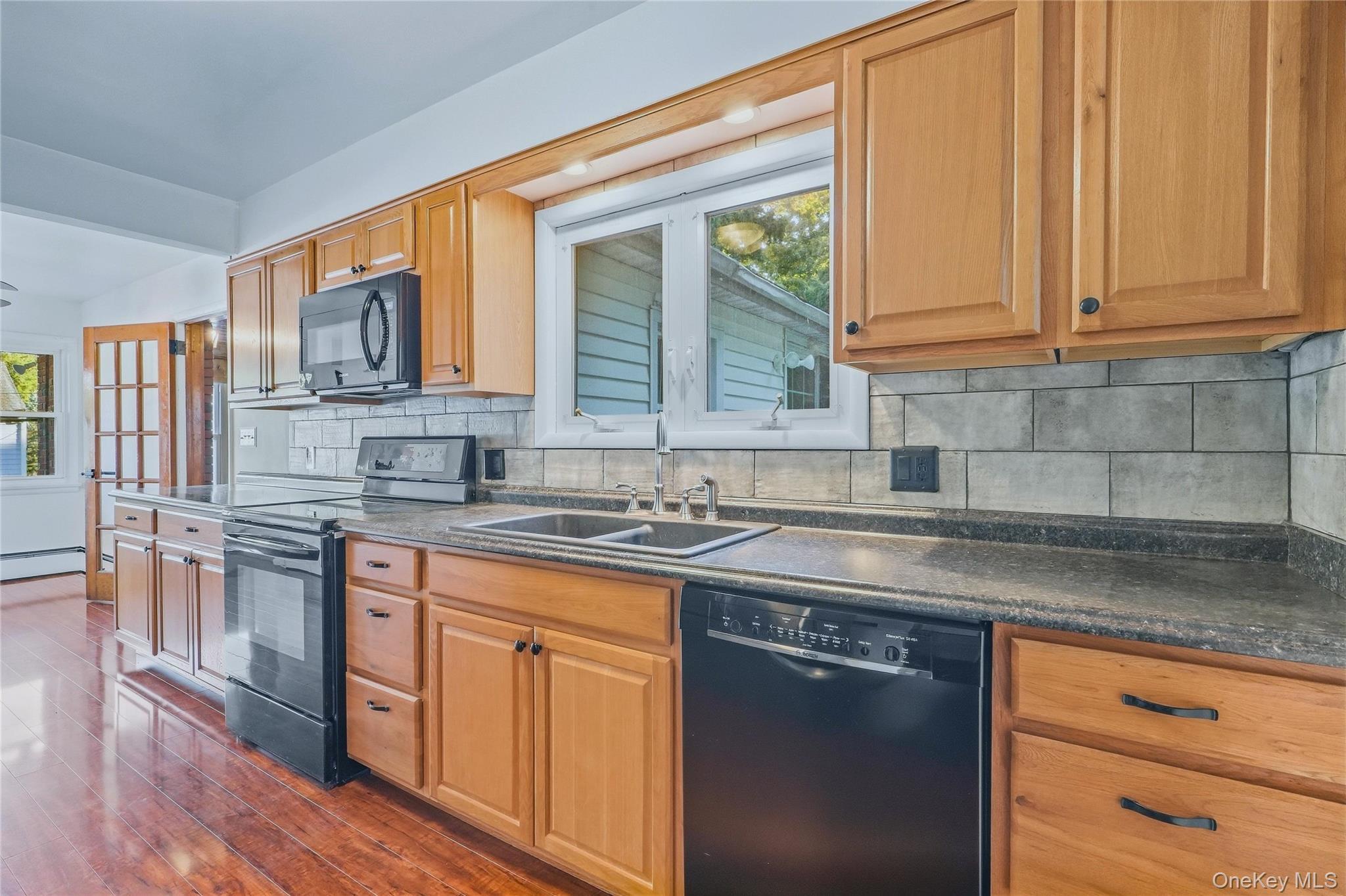 Single Family Linderman Avenue Ulster County, NY 12401, MLS-1055930-13