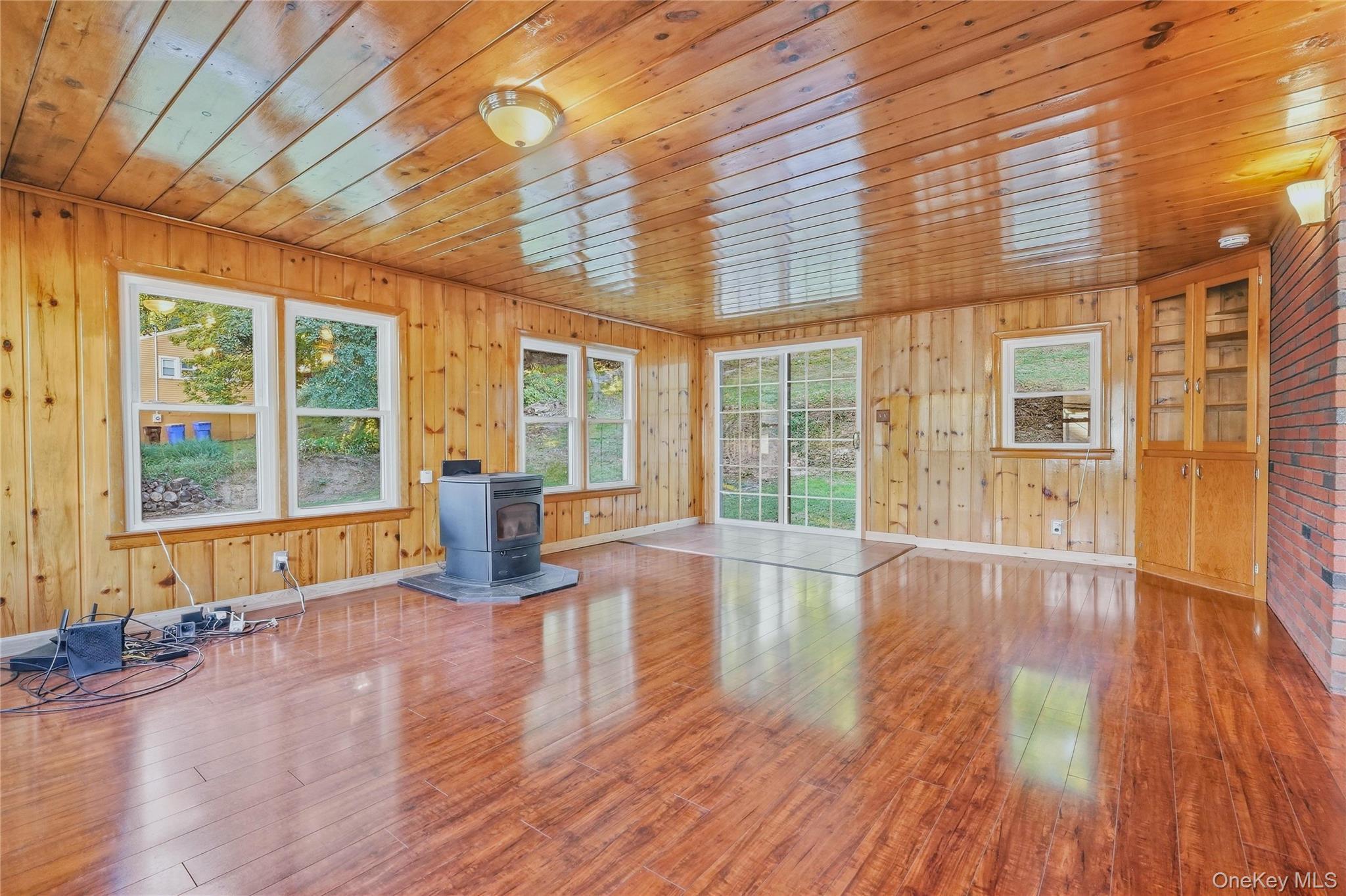 Single Family Linderman Avenue Ulster County, NY 12401, MLS-1055930-19