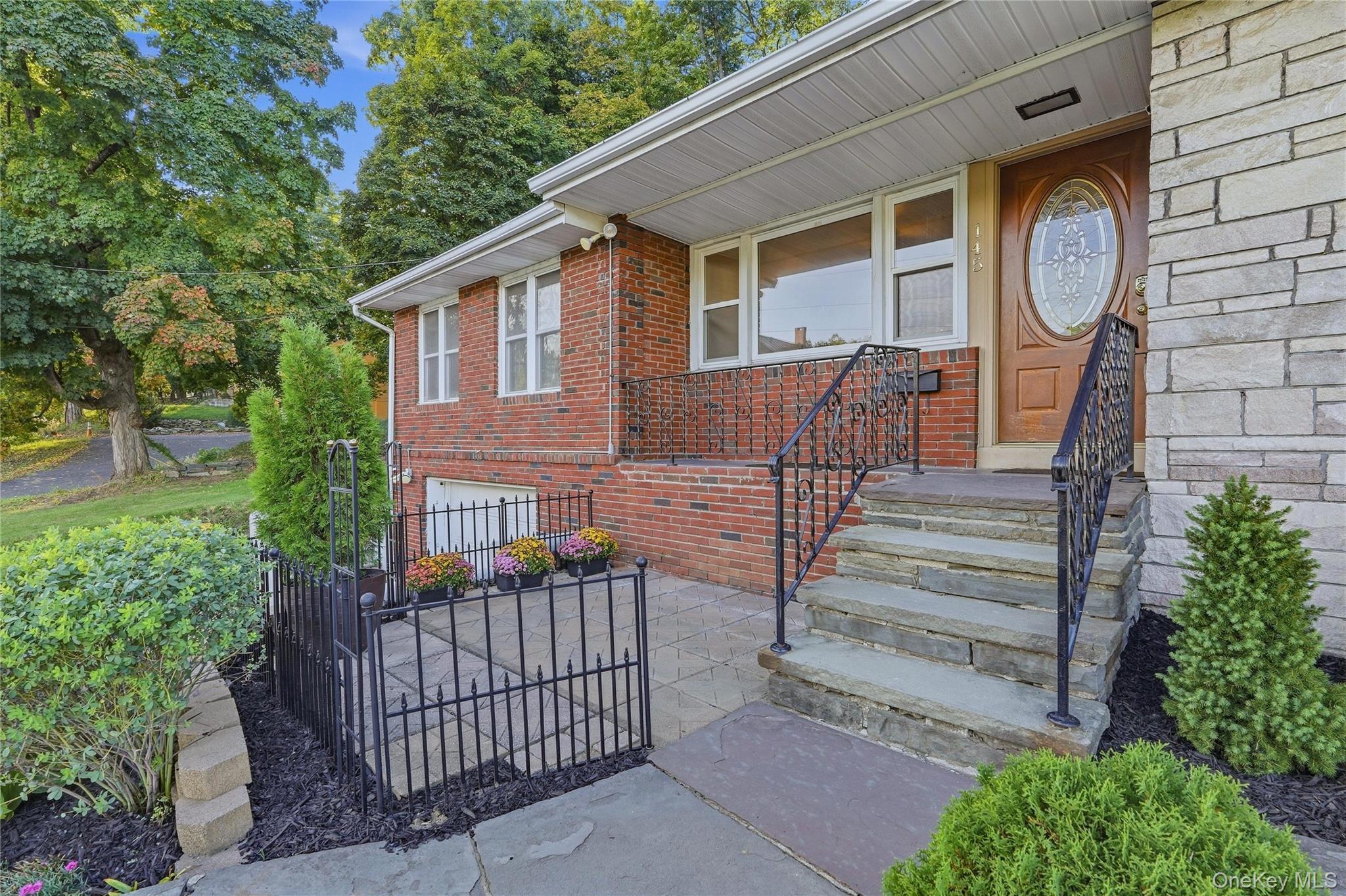 Single Family Linderman Avenue Ulster County, NY 12401, MLS-1055930-2