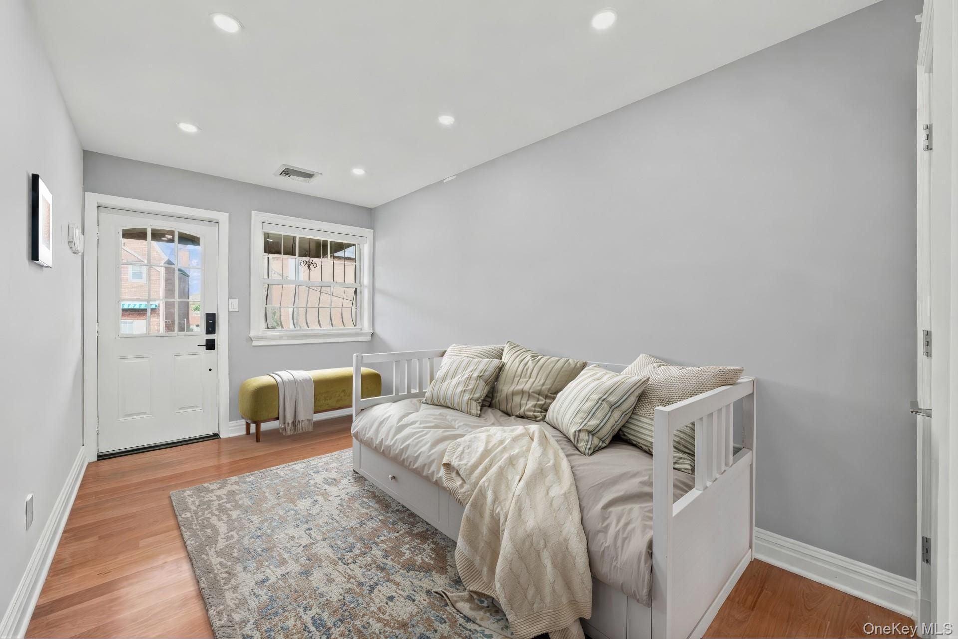 Single Family Hazen Street Queens, NY 11370, MLS-1055931-13