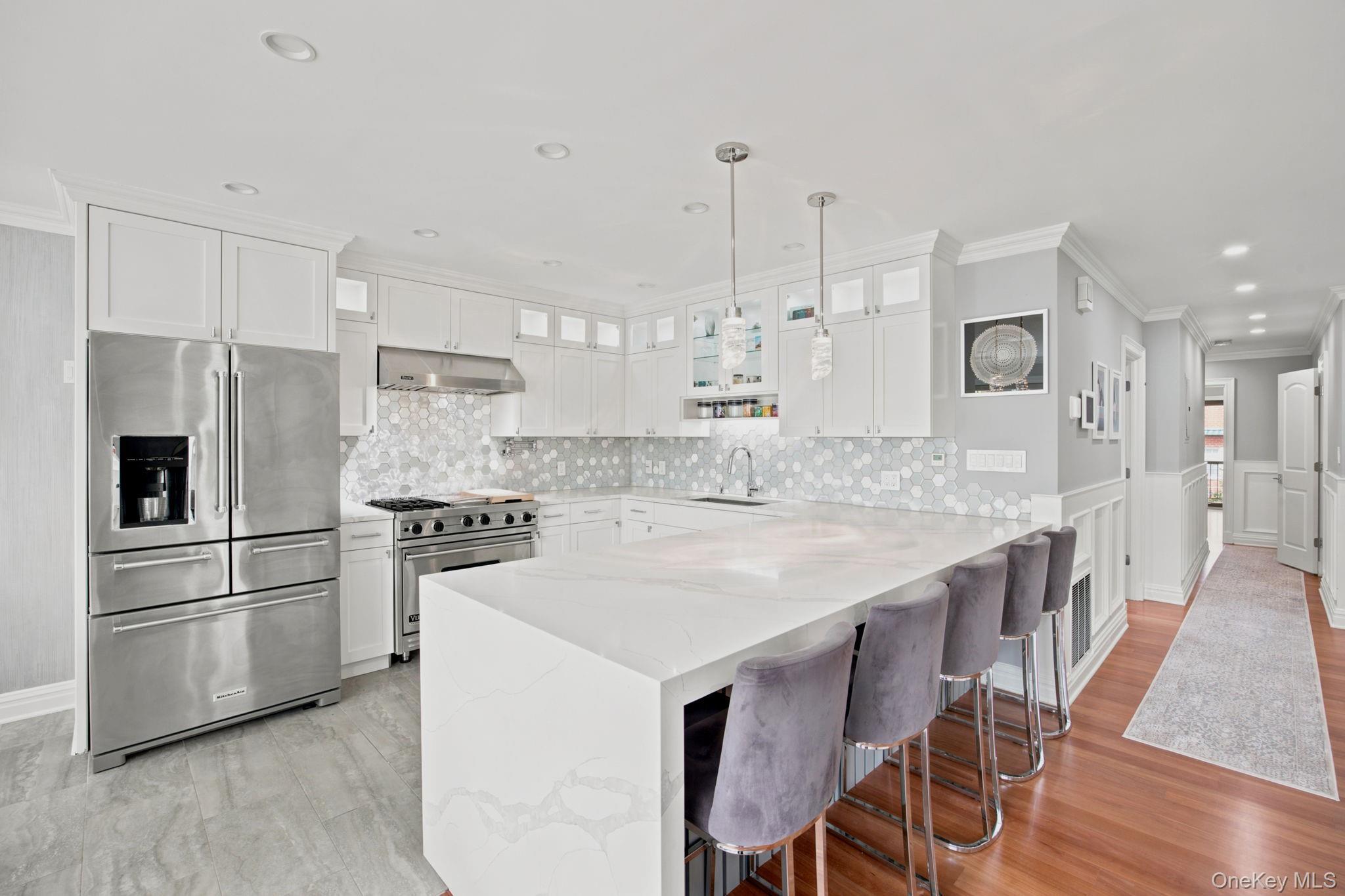 Single Family Hazen Street Queens, NY 11370, MLS-1055931-3