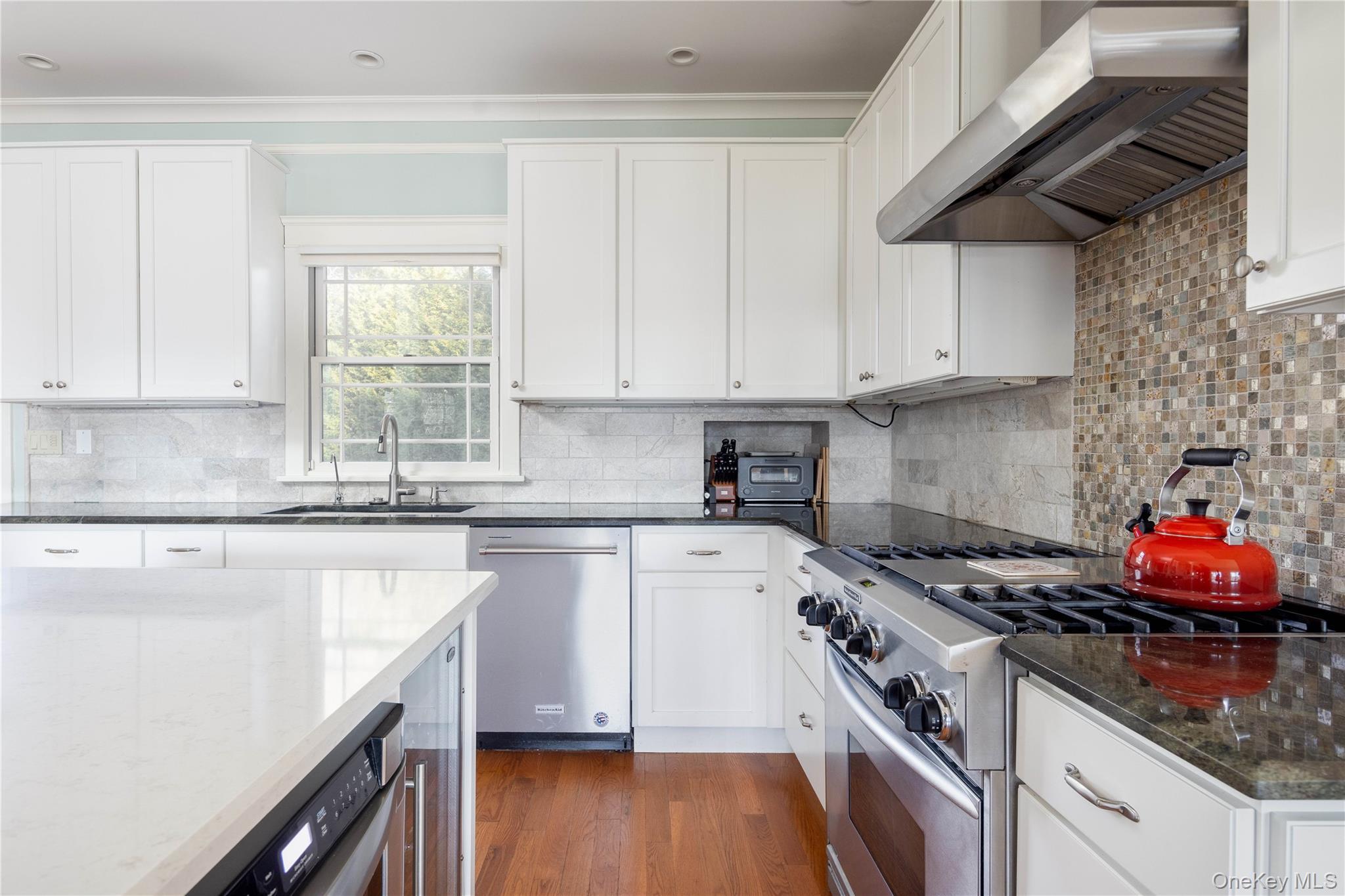 Single Family Westview Drive Suffolk County, NY 11952, MLS-1055937-10