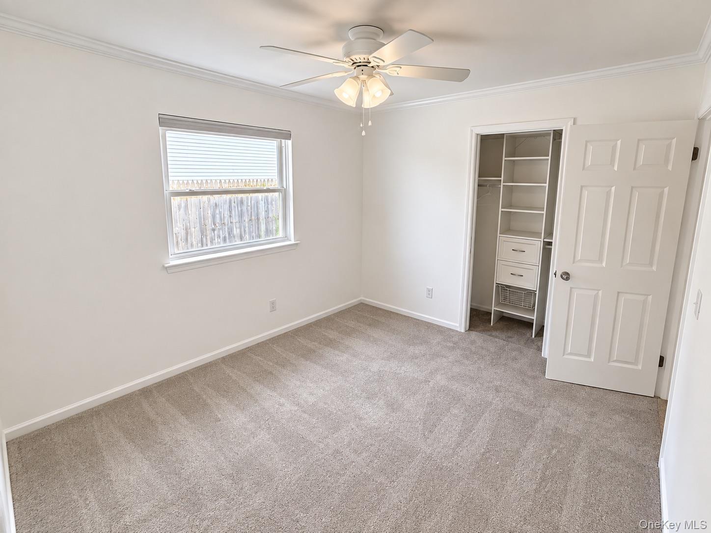 Single Family Sherwood Drive Suffolk County, NY 11951, MLS-1055942-8