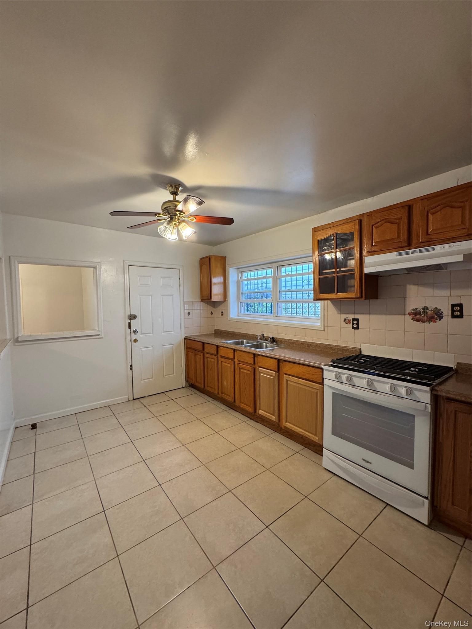 Single Family N Oak Drive  Bronx, NY 10467, MLS-1055977-20