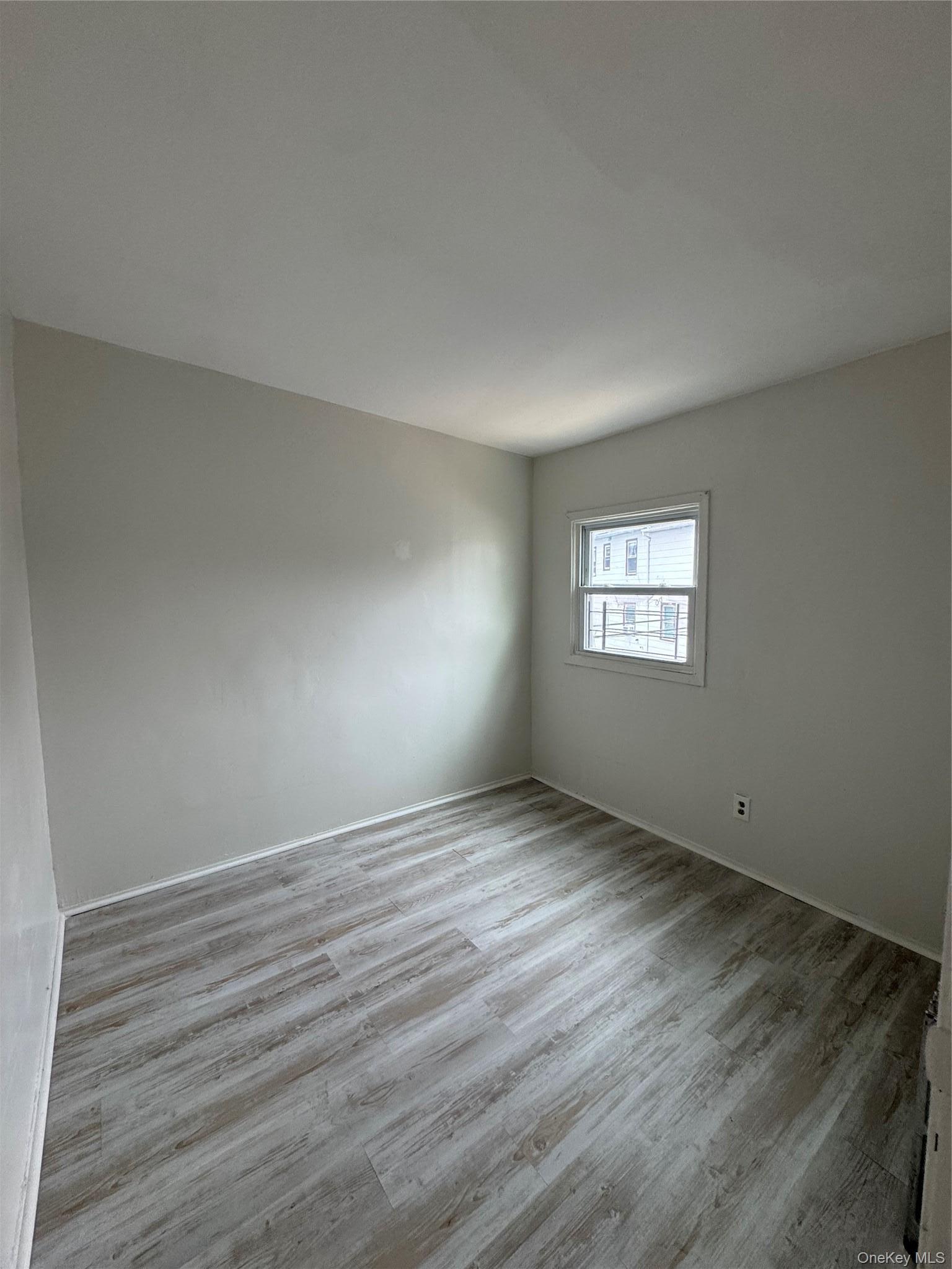 Single Family N Oak Drive  Bronx, NY 10467, MLS-1055977-28