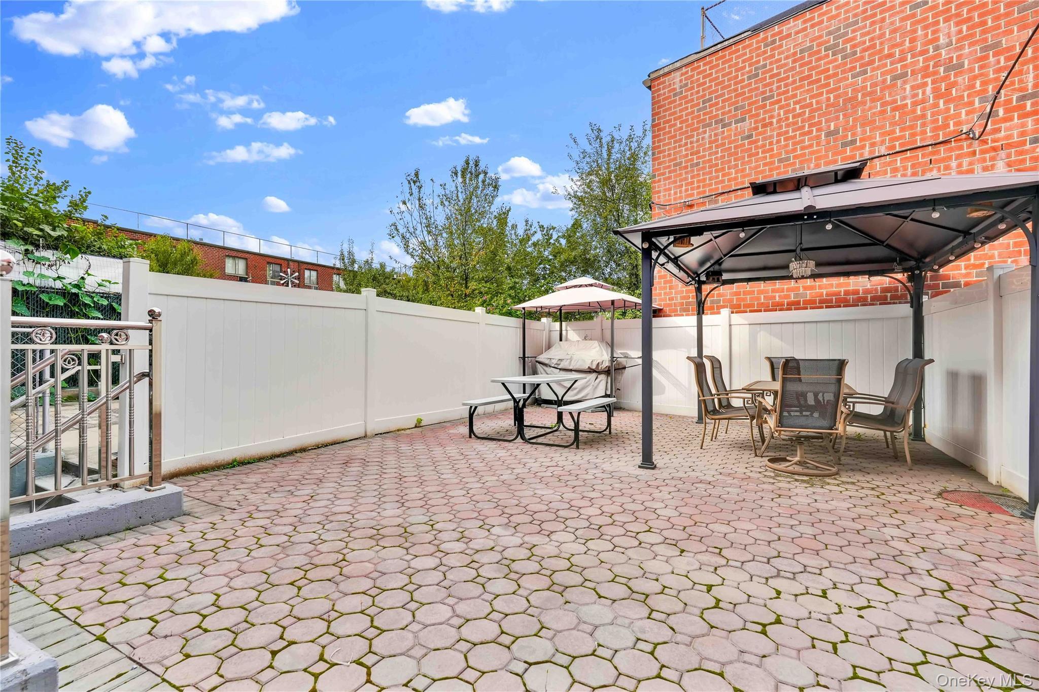 Single Family Home Street  Bronx, NY 10459, MLS-1055987-15