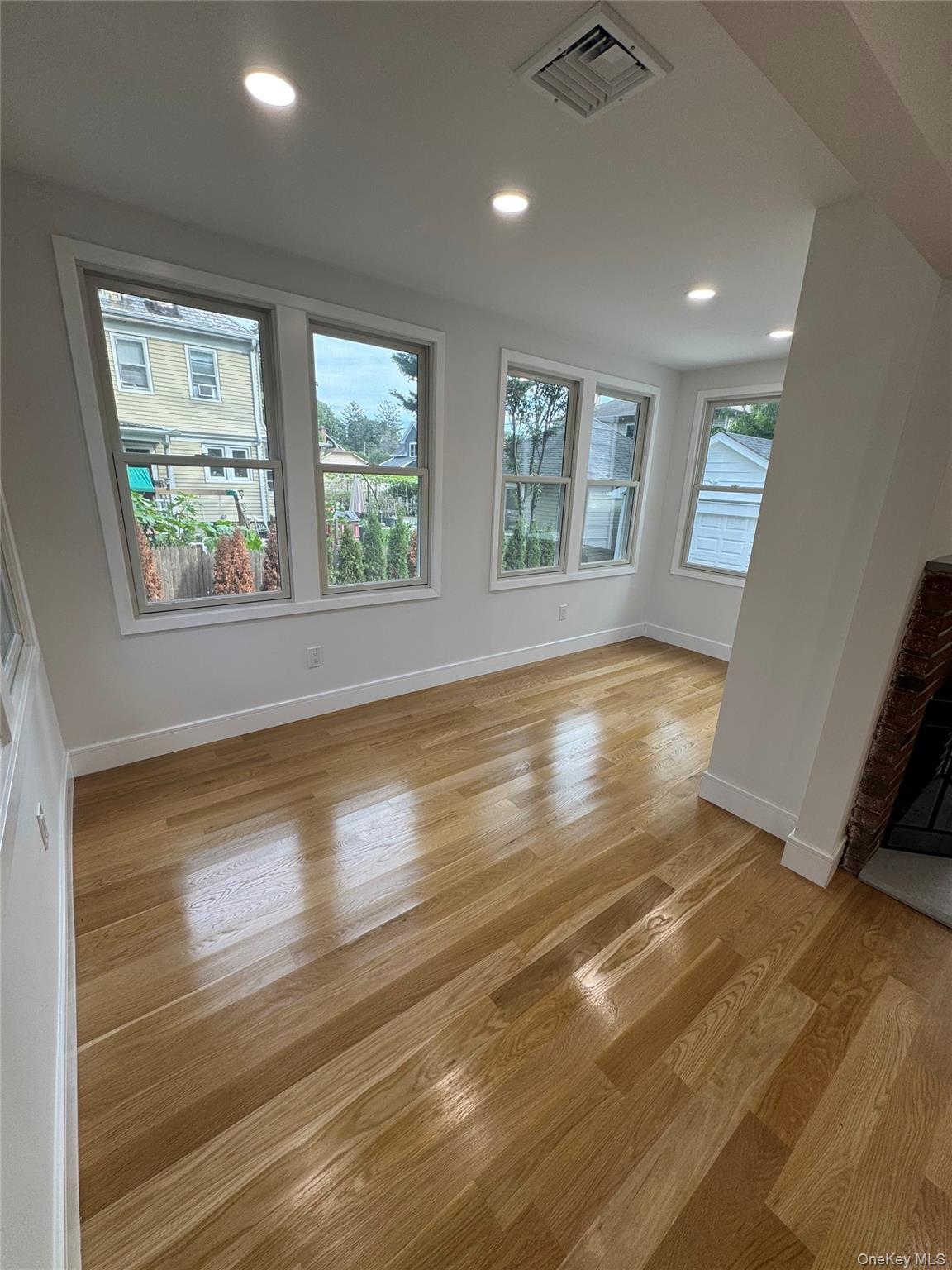 Single Family Willow Street Nassau County, NY 11577, MLS-1055998-10