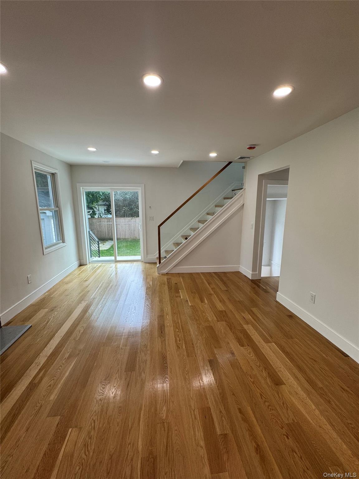Single Family Willow Street Nassau County, NY 11577, MLS-1055998-8