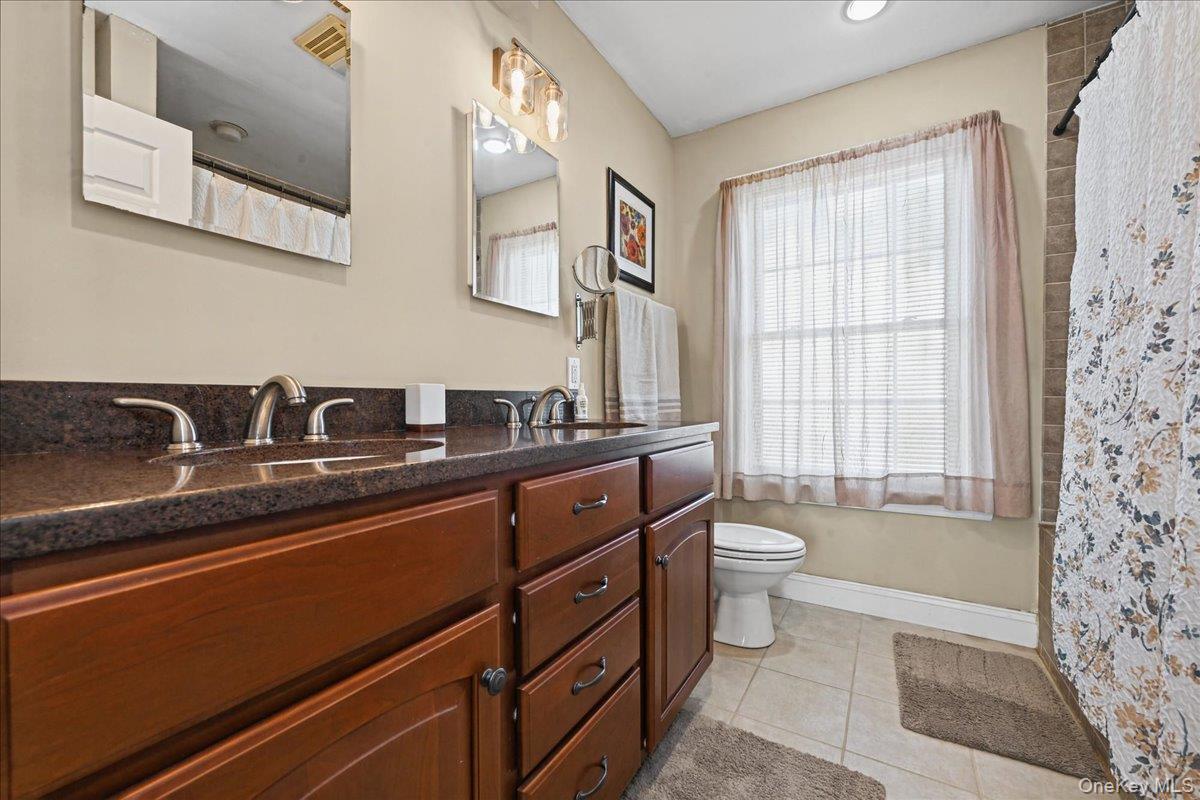 Single Family Arthur Street  Nassau County, NY 11510, MLS-1056028-13