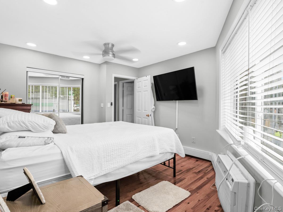 Single Family E 167th Street Bronx, NY 10456, MLS-1056034-10