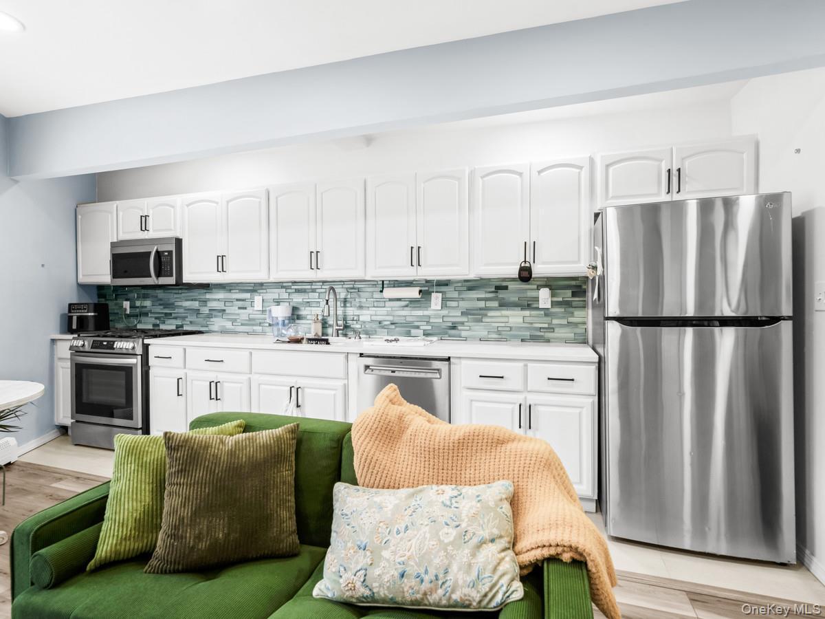 Single Family E 167th Street Bronx, NY 10456, MLS-1056034-21