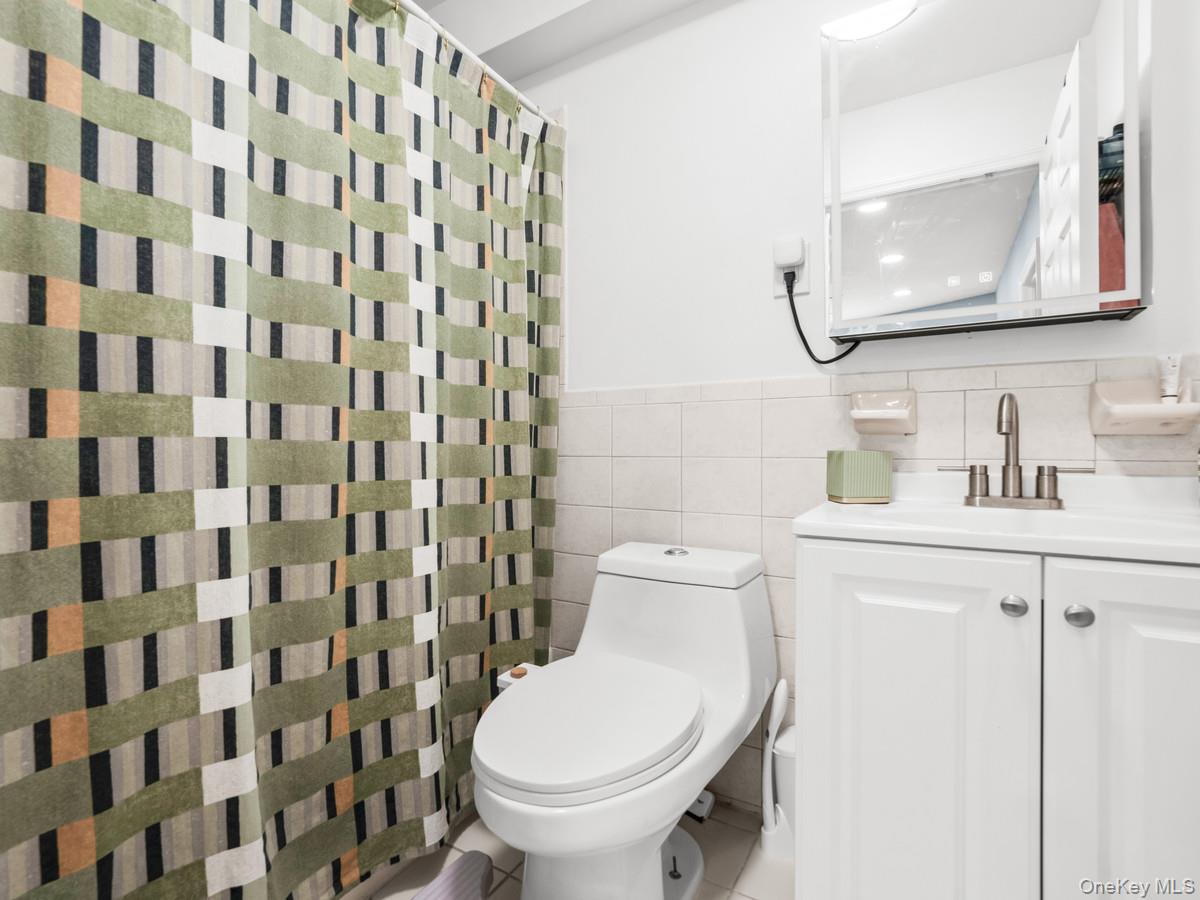 Single Family E 167th Street Bronx, NY 10456, MLS-1056034-24