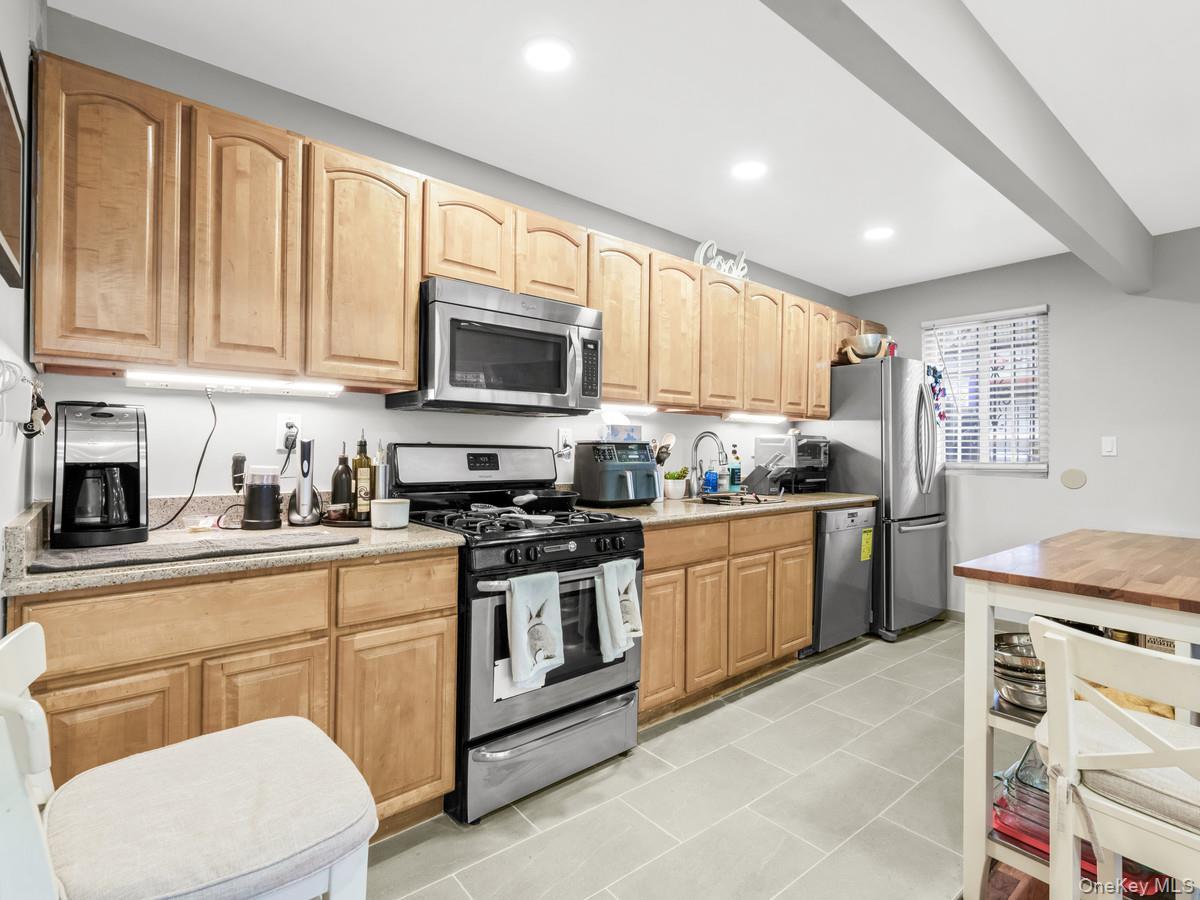 Single Family E 167th Street Bronx, NY 10456, MLS-1056034-6