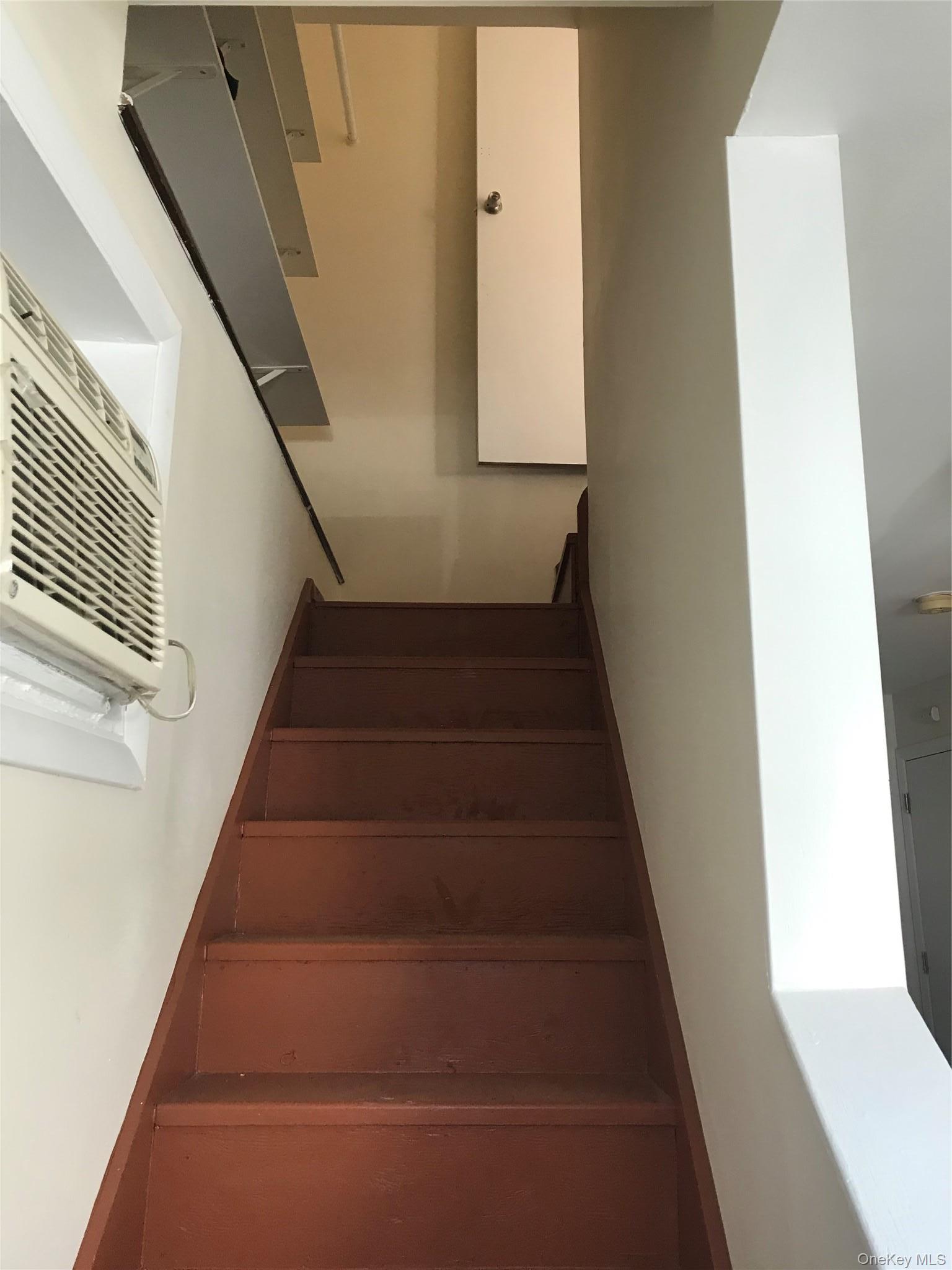 Single Family Havell Street  Westchester County, NY 10562, MLS-1056039-3