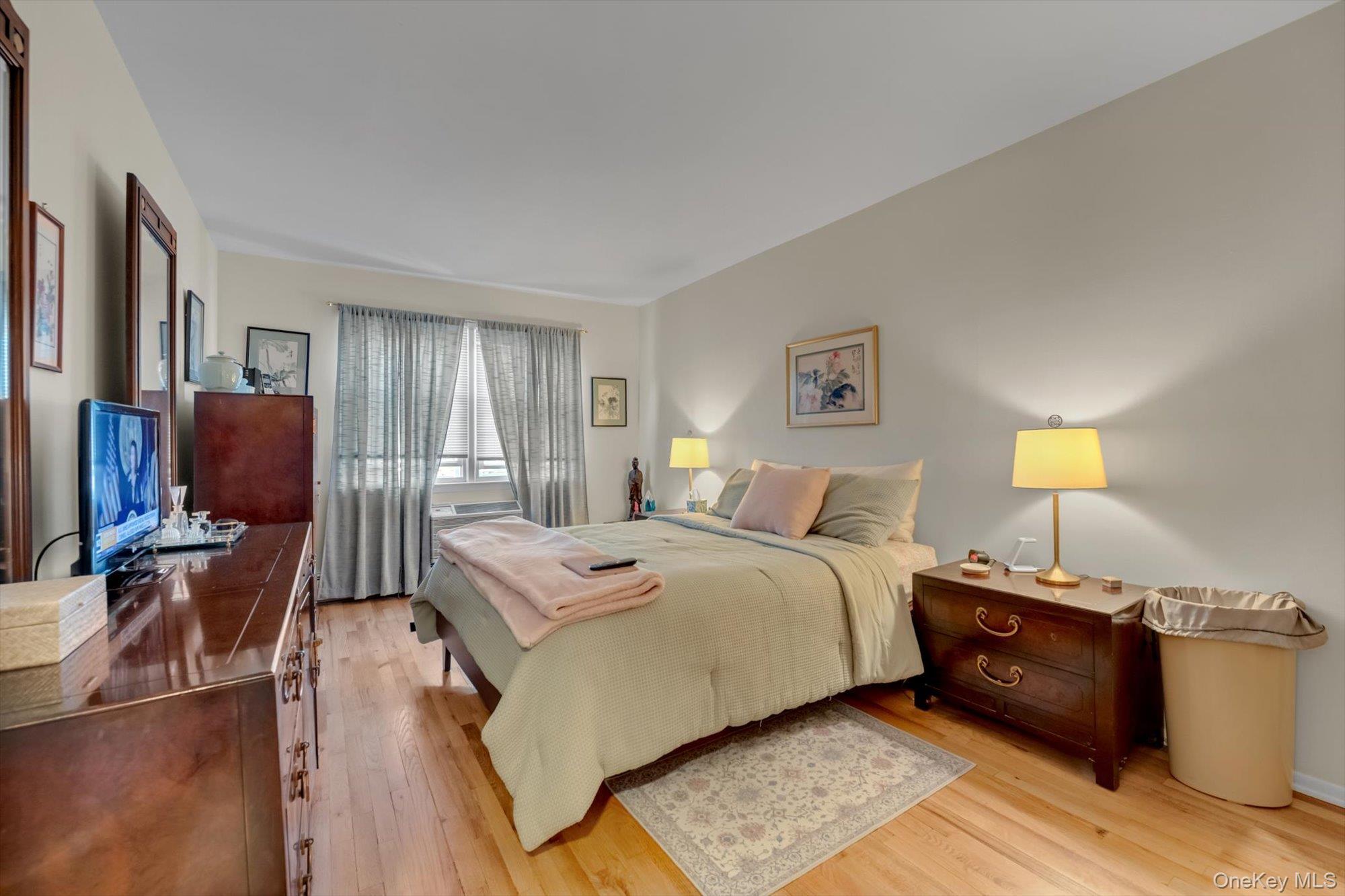 Single Family Bell Boulevard Queens, NY 11360, MLS-1056063-7