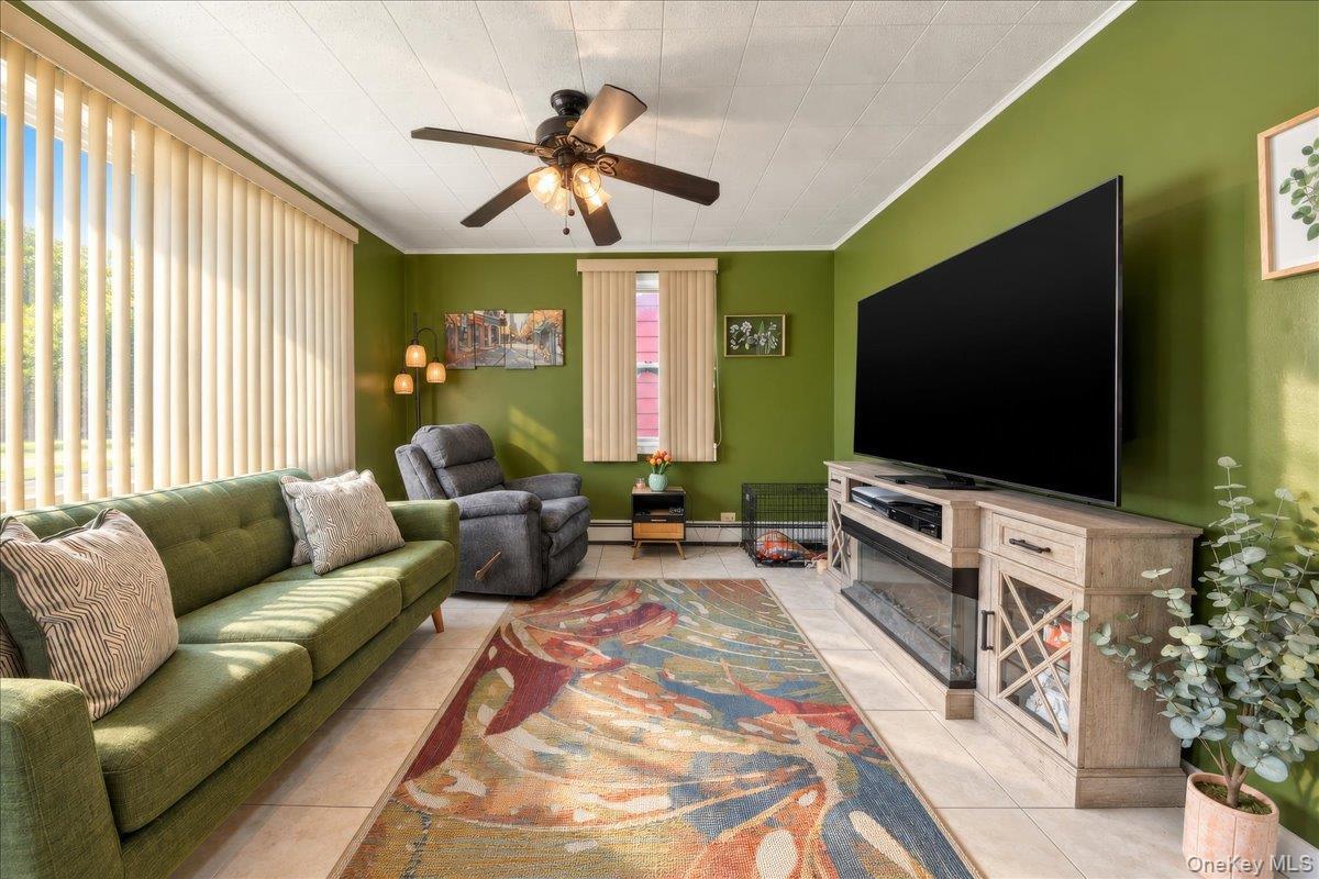 Single Family Lucerne Street  Bronx, NY 10465, MLS-1056083-6