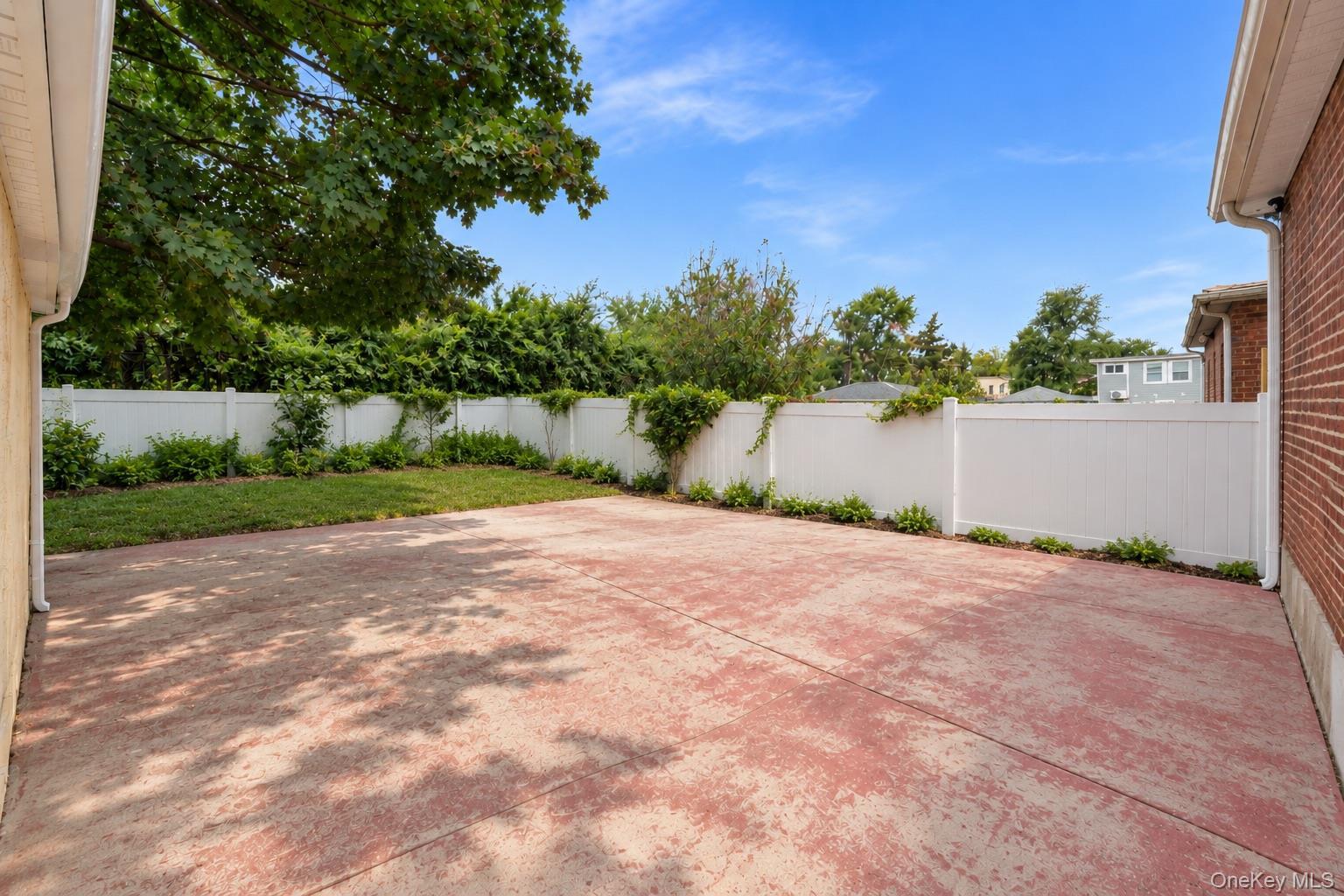 Single Family Polhemus Avenue  Queens, NY 11433, MLS-1056099-13