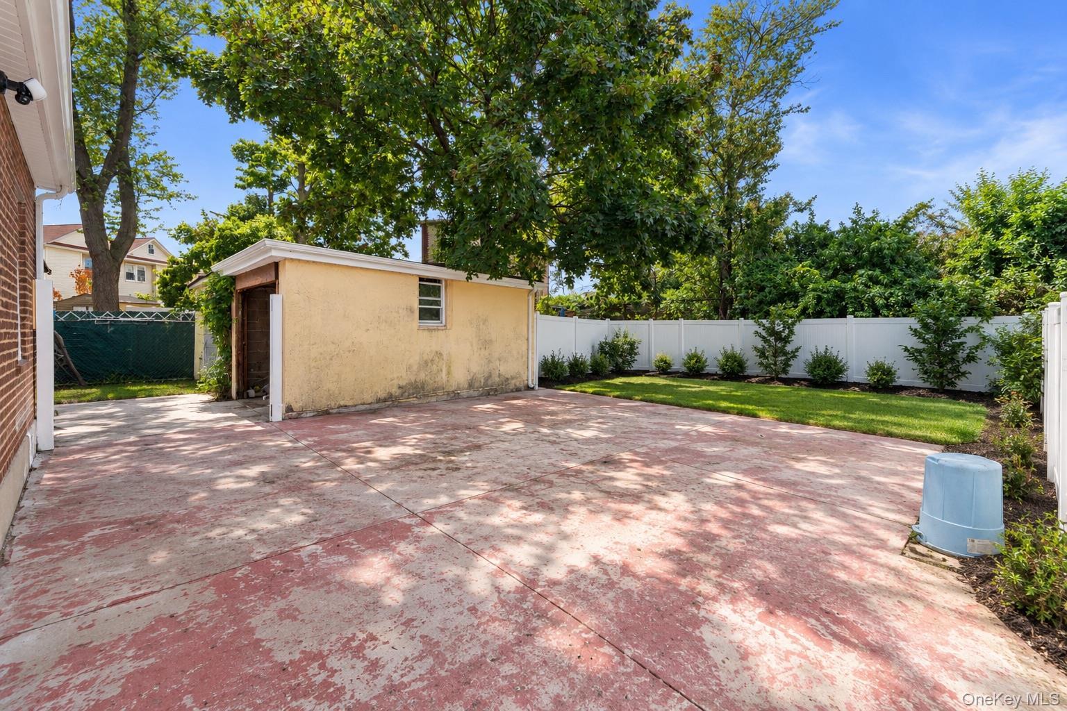 Single Family Polhemus Avenue  Queens, NY 11433, MLS-1056099-14
