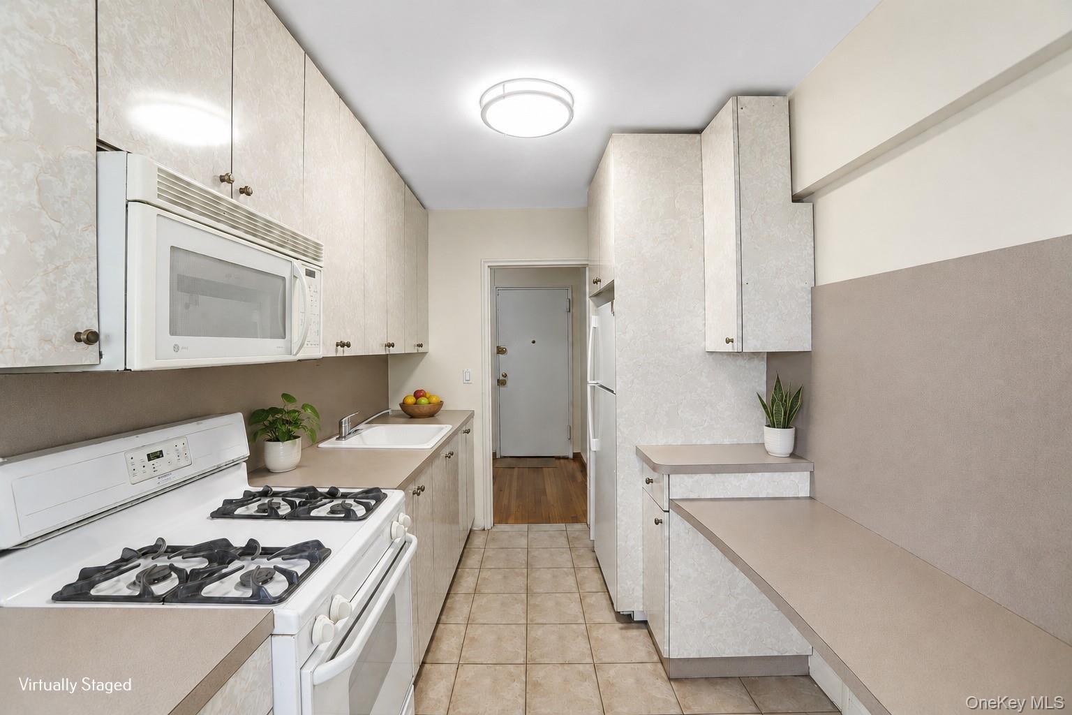 Coop Bay Parkway Brooklyn, NY 11204, MLS-1056115-3
