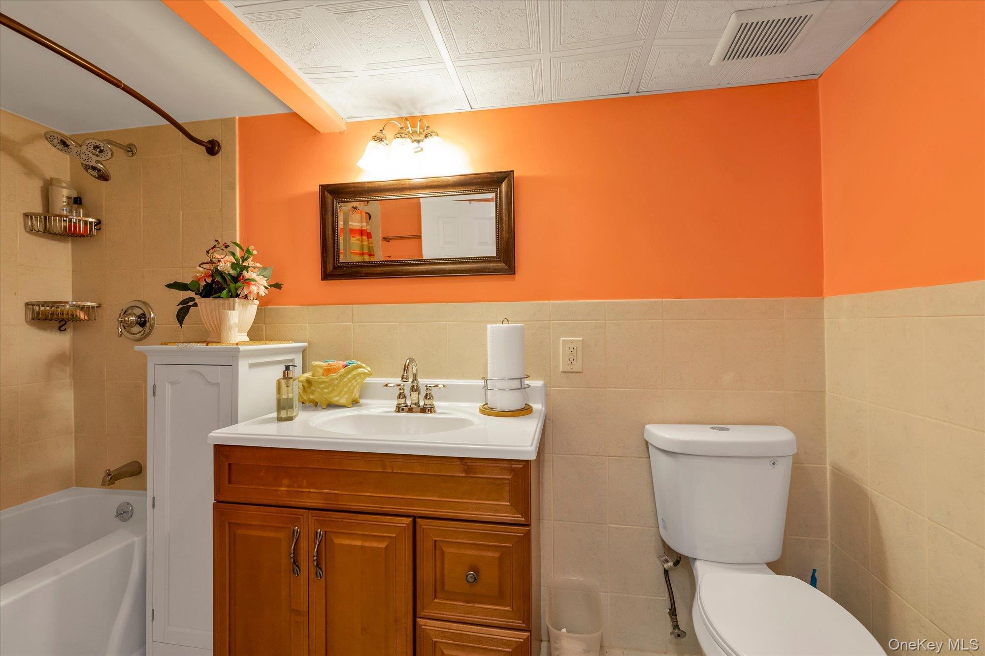 Single Family 192nd Street Queens, NY 11413, MLS-1056127-17