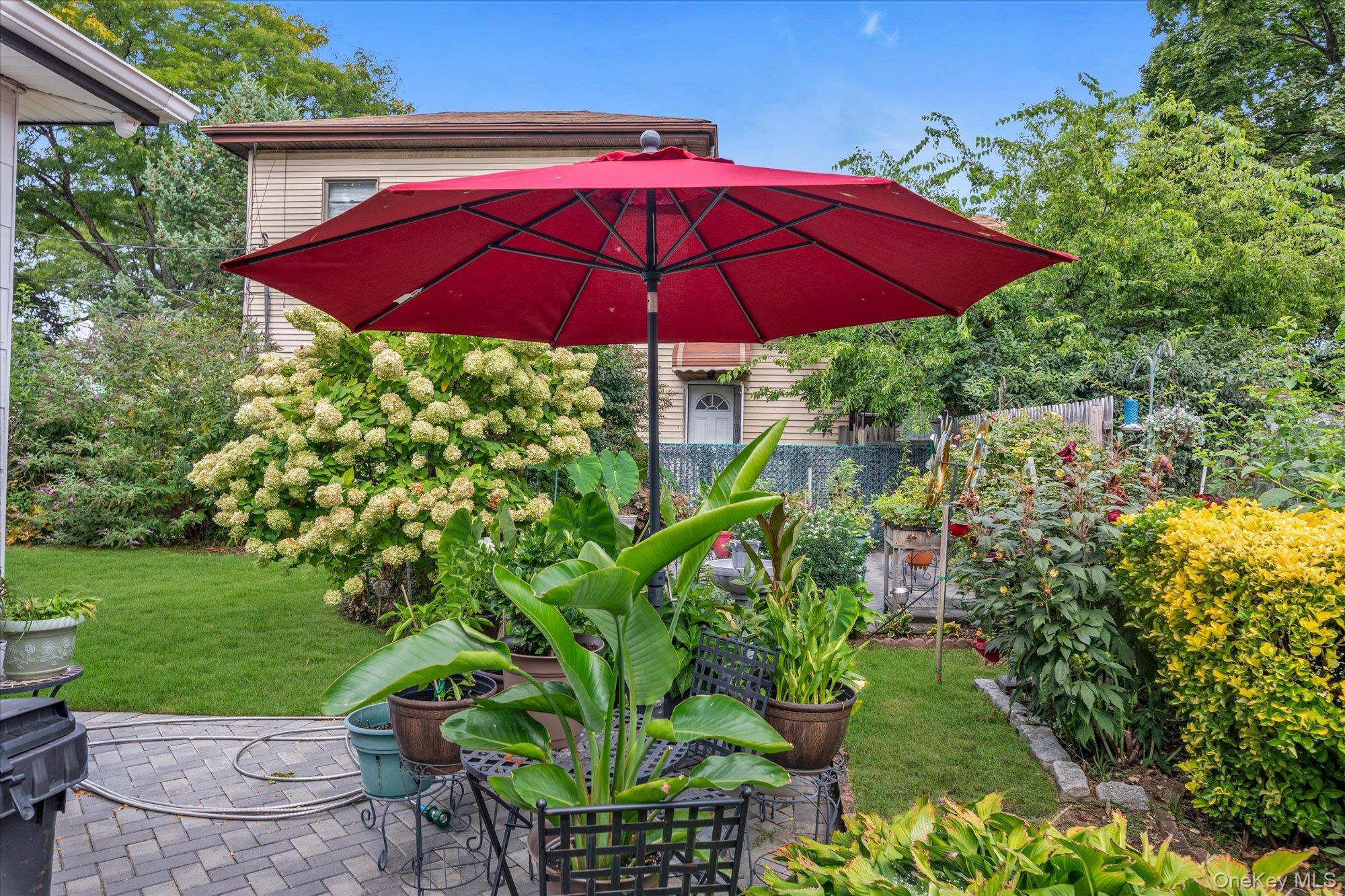 Single Family 192nd Street Queens, NY 11413, MLS-1056127-19