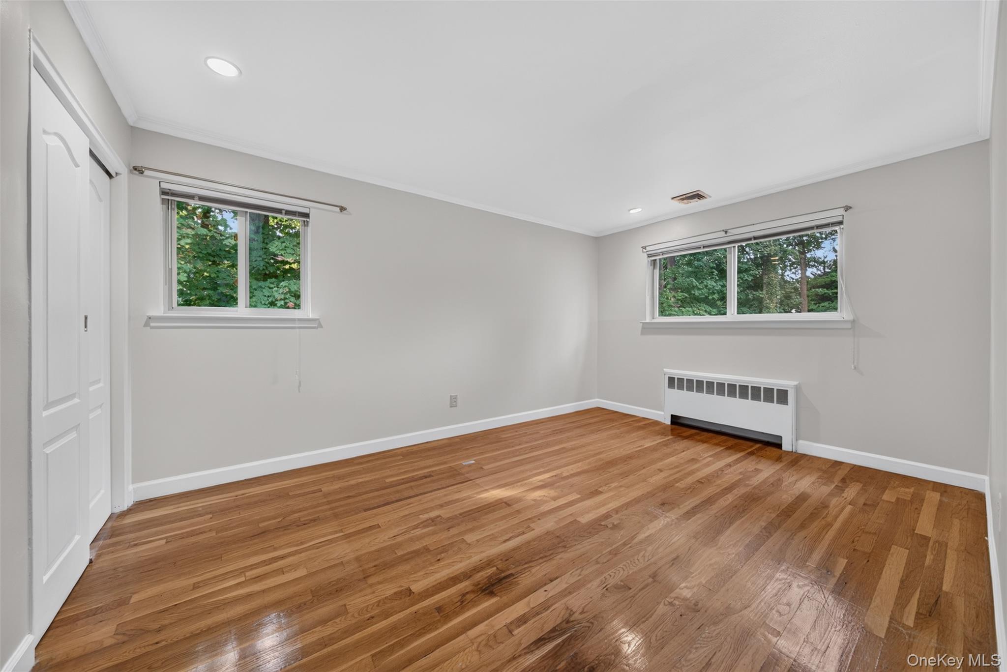 Single Family Fernwood Lane  Nassau County, NY 11576, MLS-1056132-11