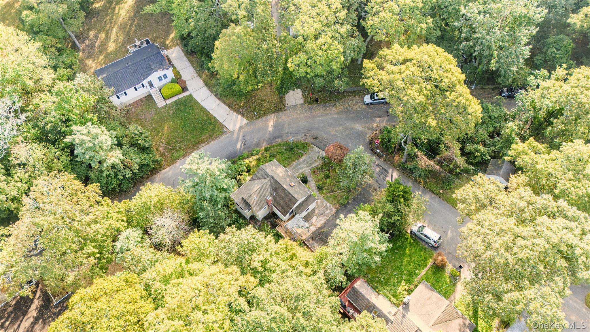 Single Family Amityville Road  Suffolk County, NY 11789, MLS-1056174-31