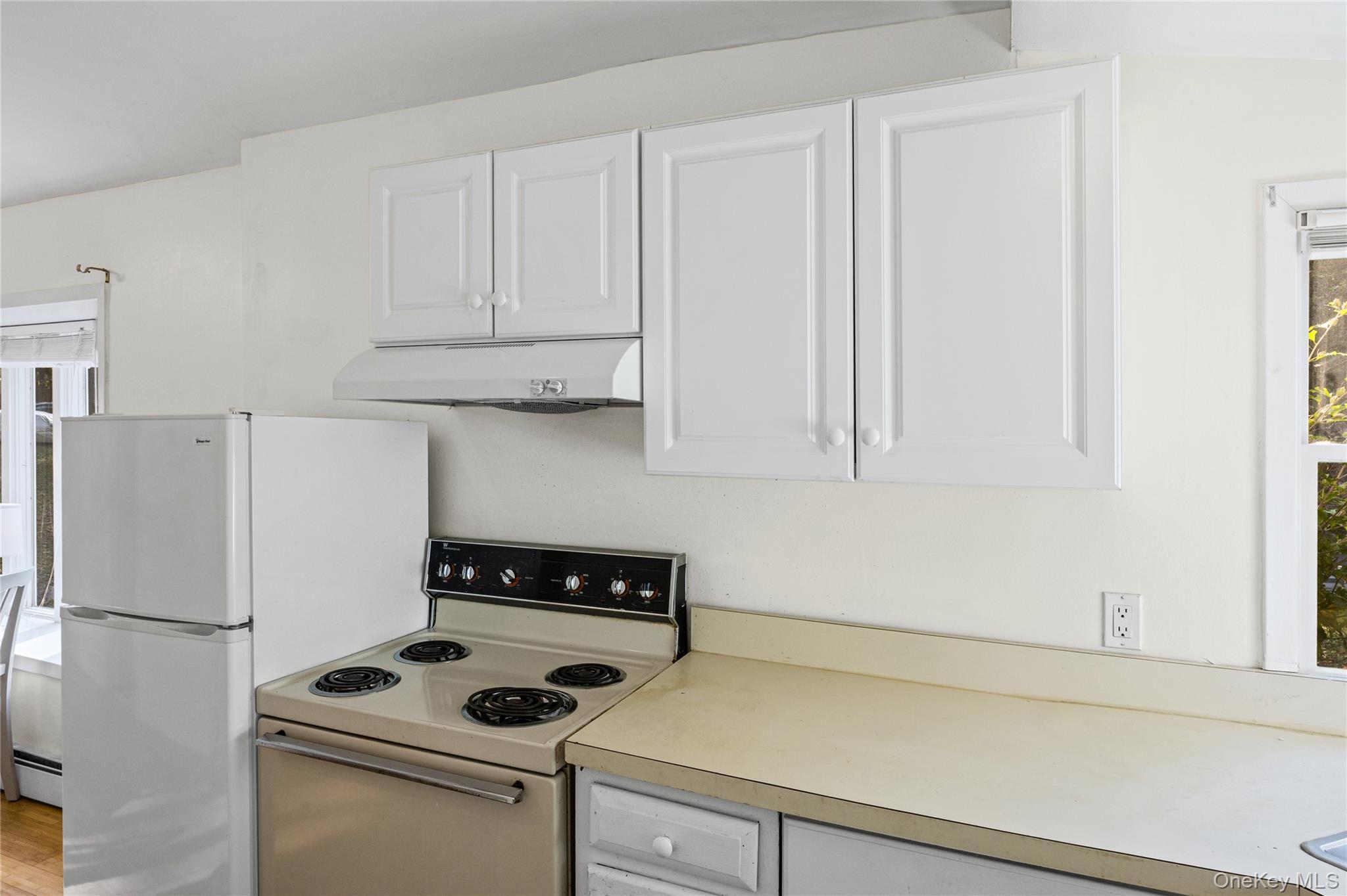 Single Family Amityville Road  Suffolk County, NY 11789, MLS-1056174-6