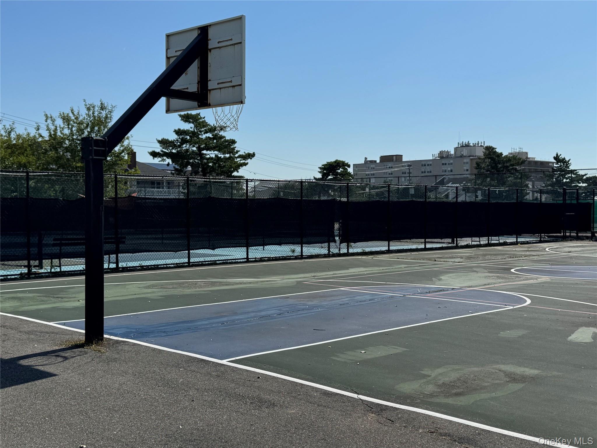 Single Family Acapulco Street  Nassau County, NY 11509, MLS-1056175-28