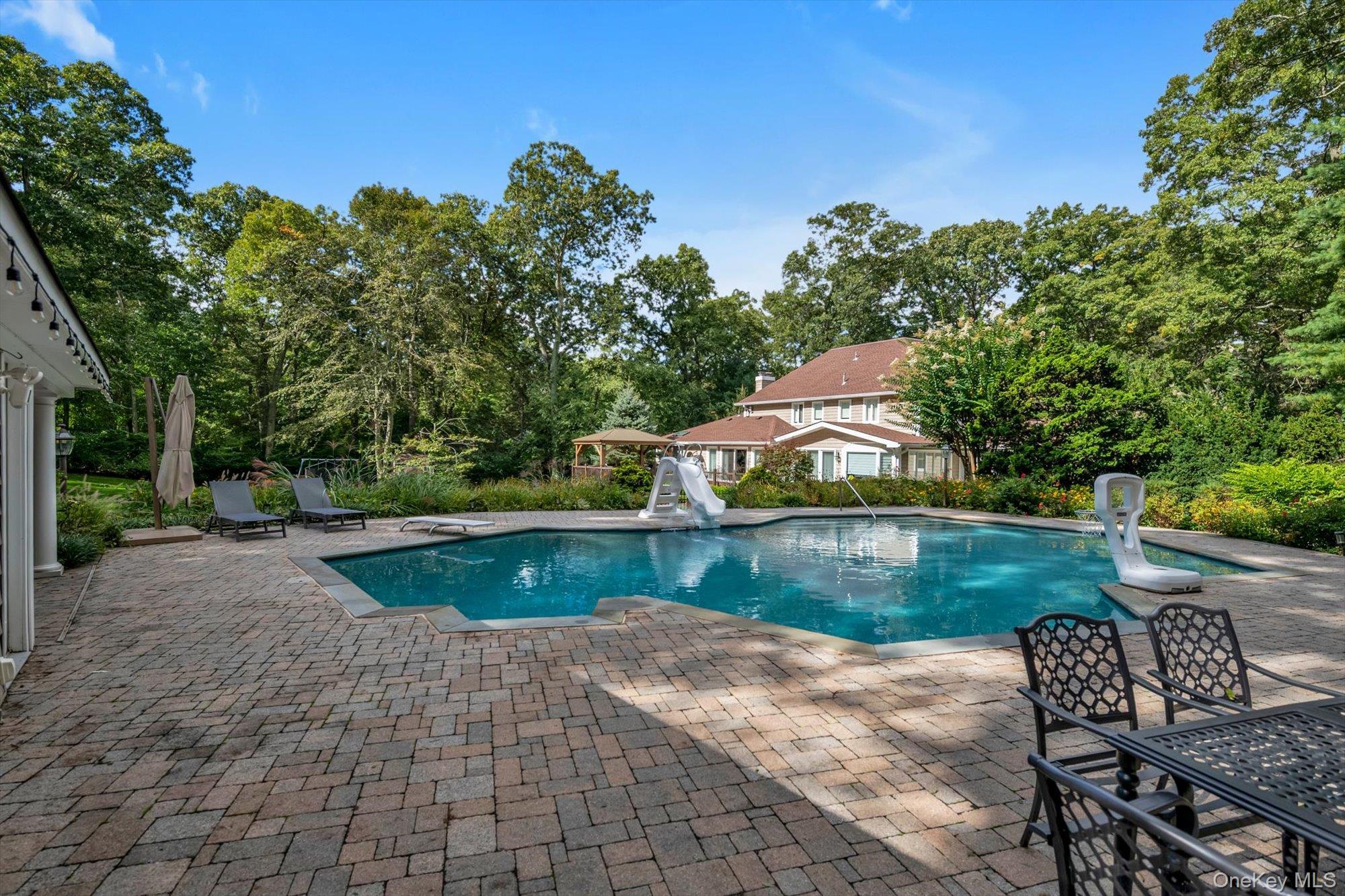 Single Family Belvedere Drive Nassau County, NY 11791, MLS-1056191-44