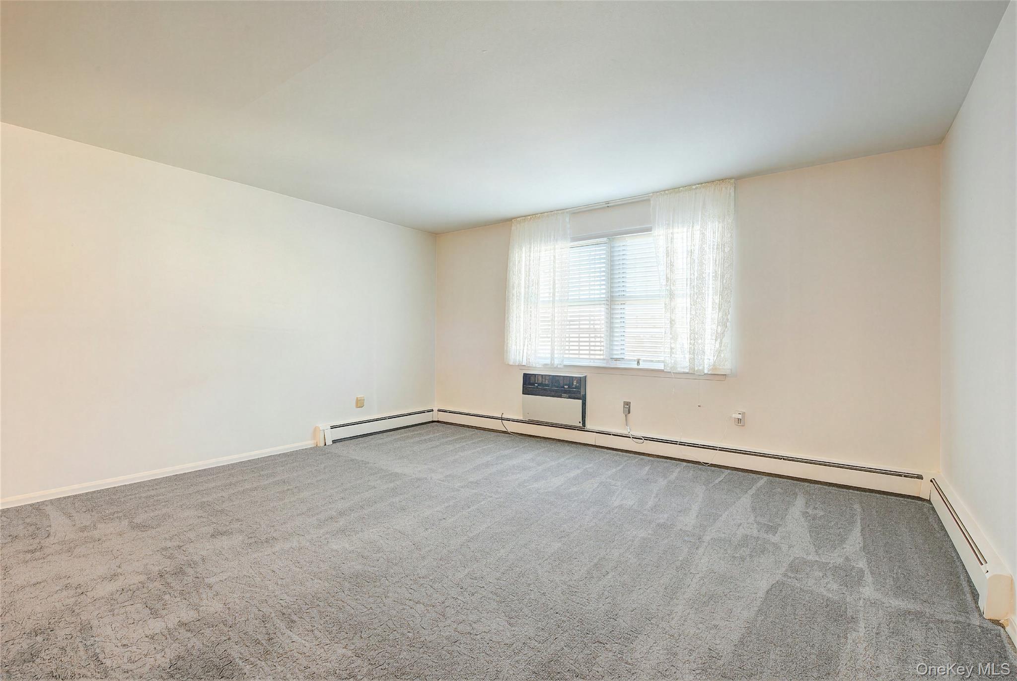 Single Family 76th Street  Queens, NY 11370, MLS-1056196-15