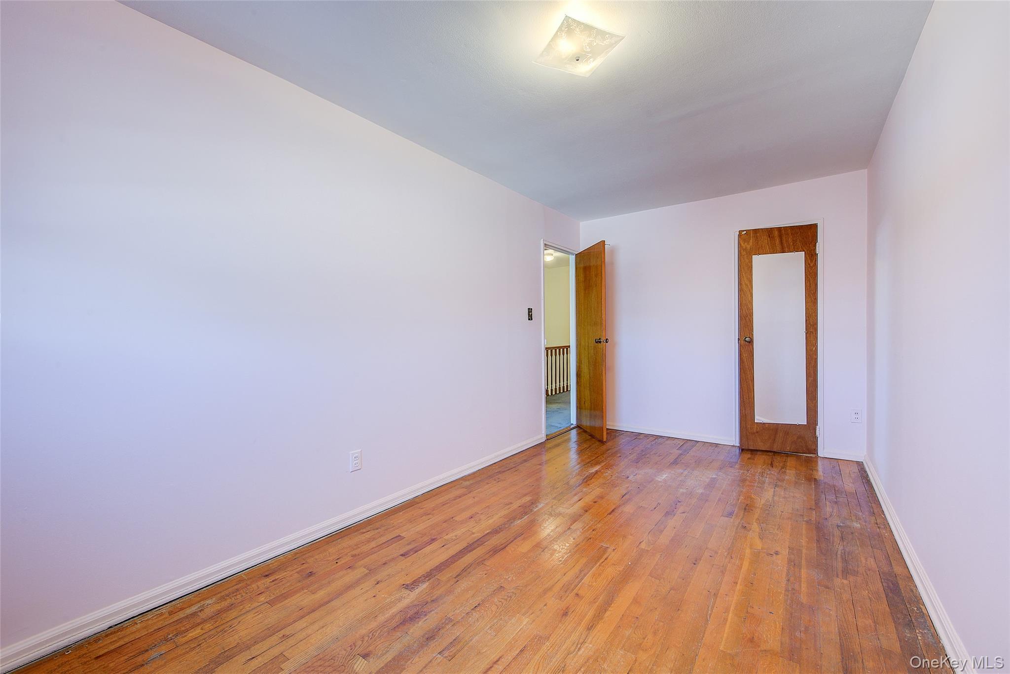 Single Family 76th Street  Queens, NY 11370, MLS-1056196-32