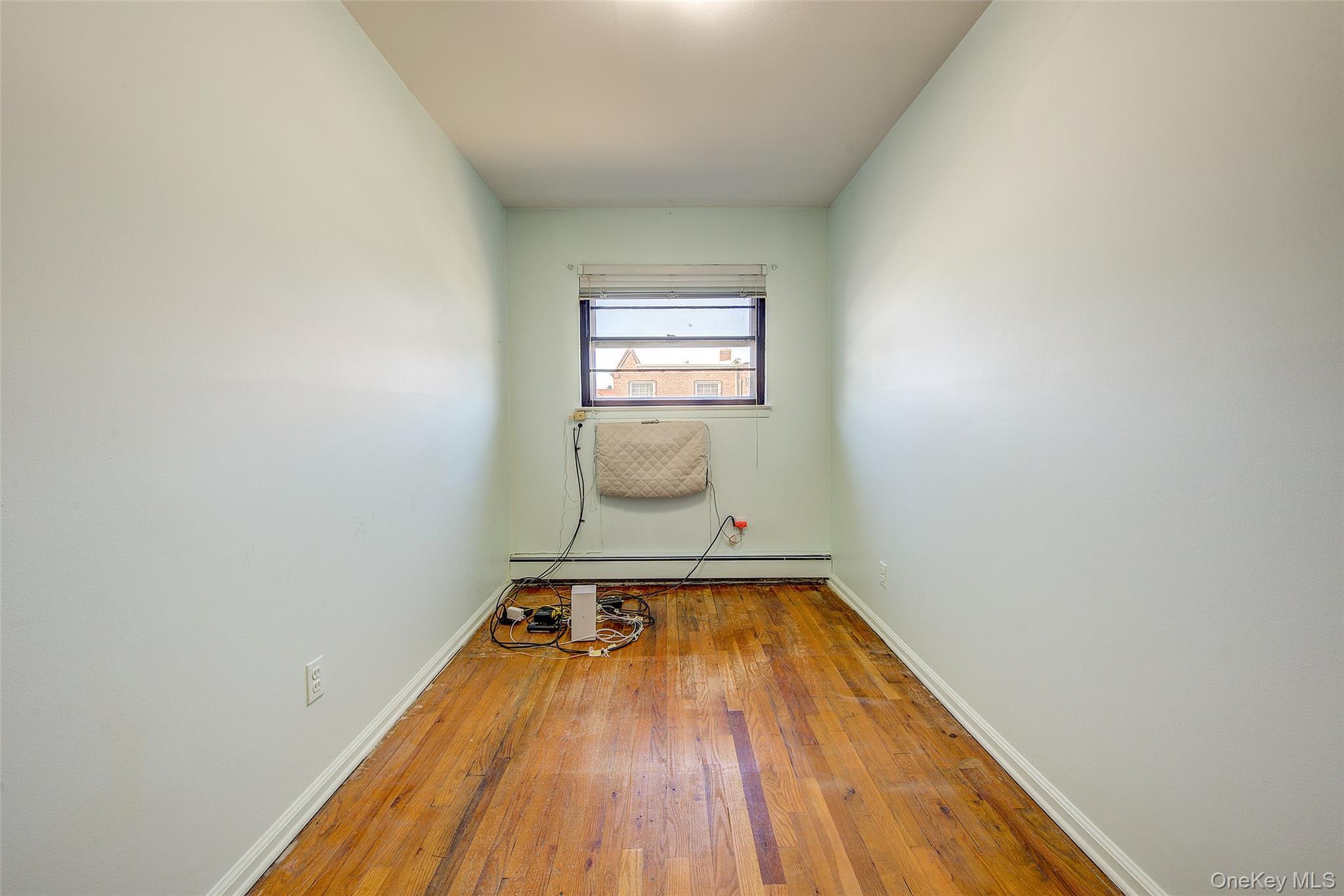 Single Family 76th Street  Queens, NY 11370, MLS-1056196-33