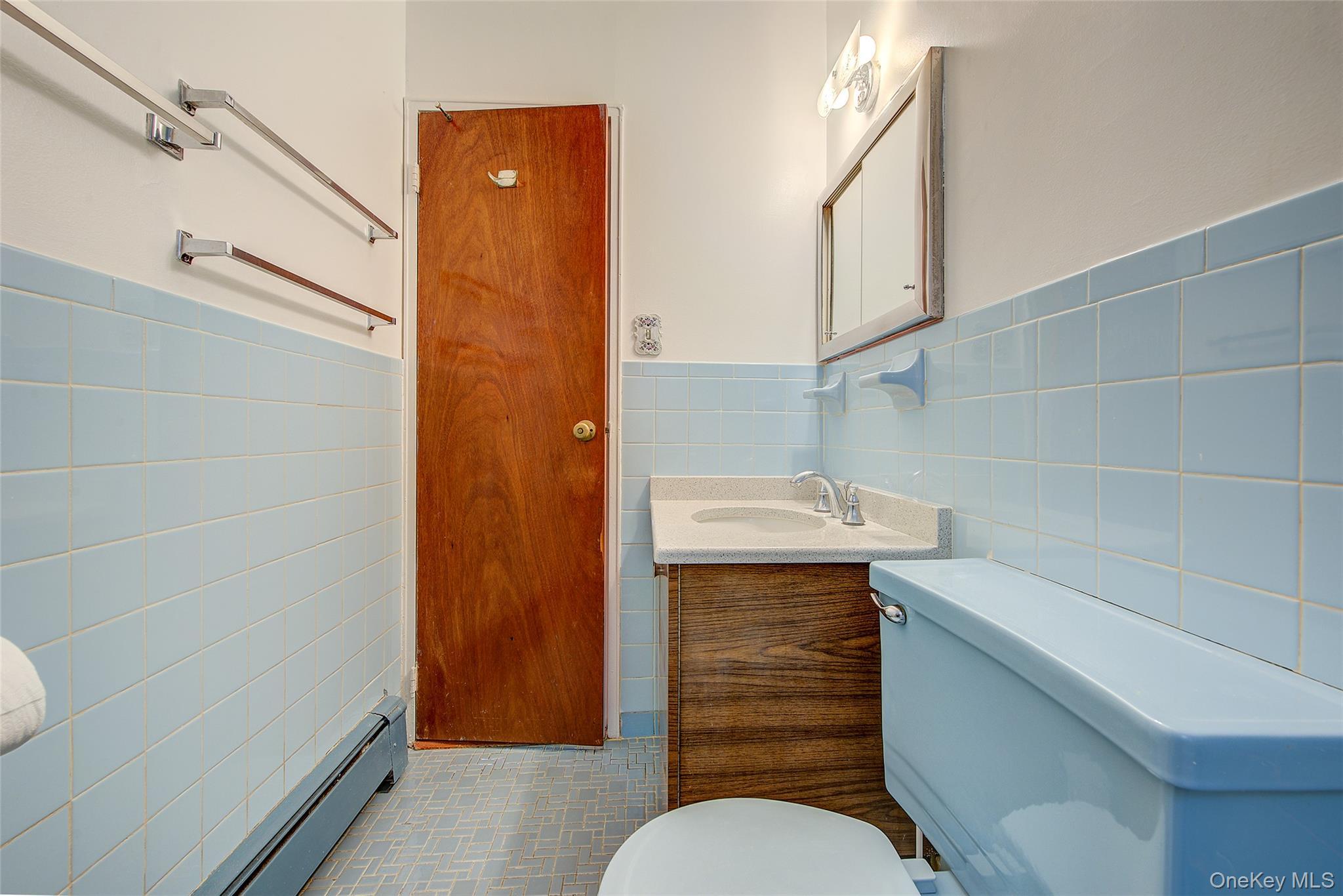 Single Family 76th Street  Queens, NY 11370, MLS-1056196-38