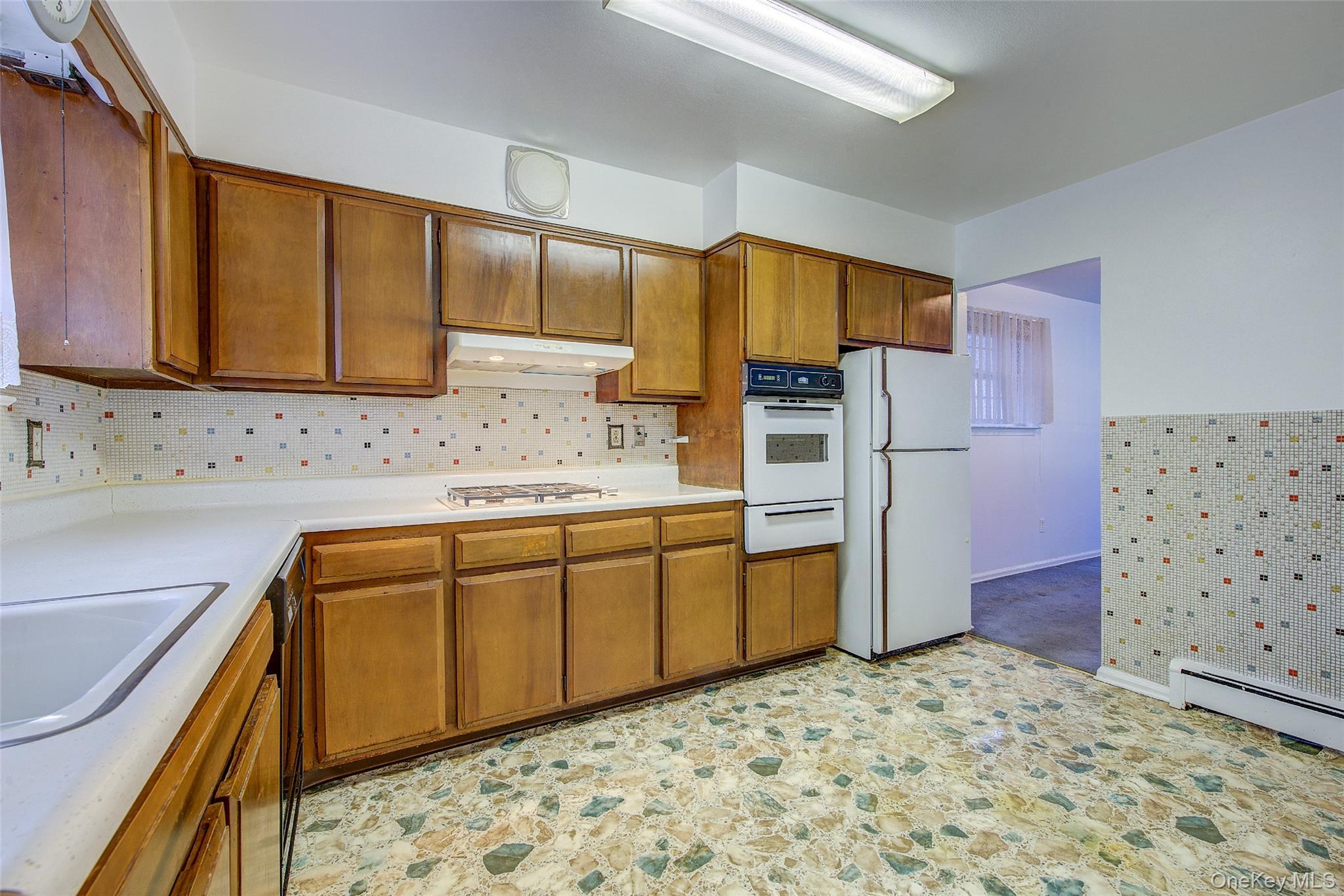 Single Family 76th Street  Queens, NY 11370, MLS-1056196-7
