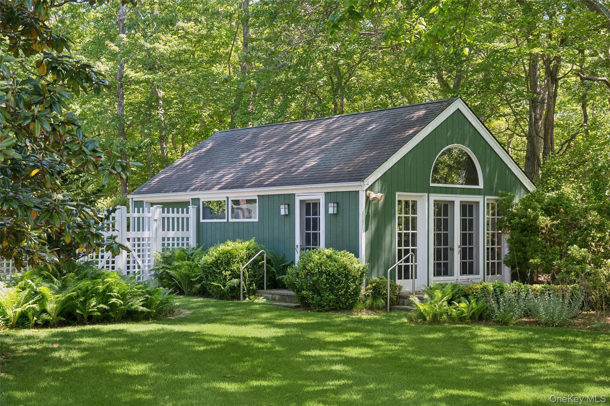 Single Family Jagger Lane Suffolk County, NY 11977, MLS-1056203-36