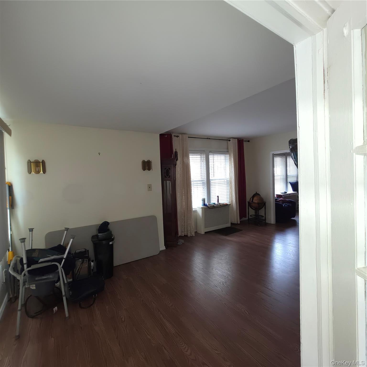 Single Family 203rd Street Queens, NY 11412, MLS-1056215-2