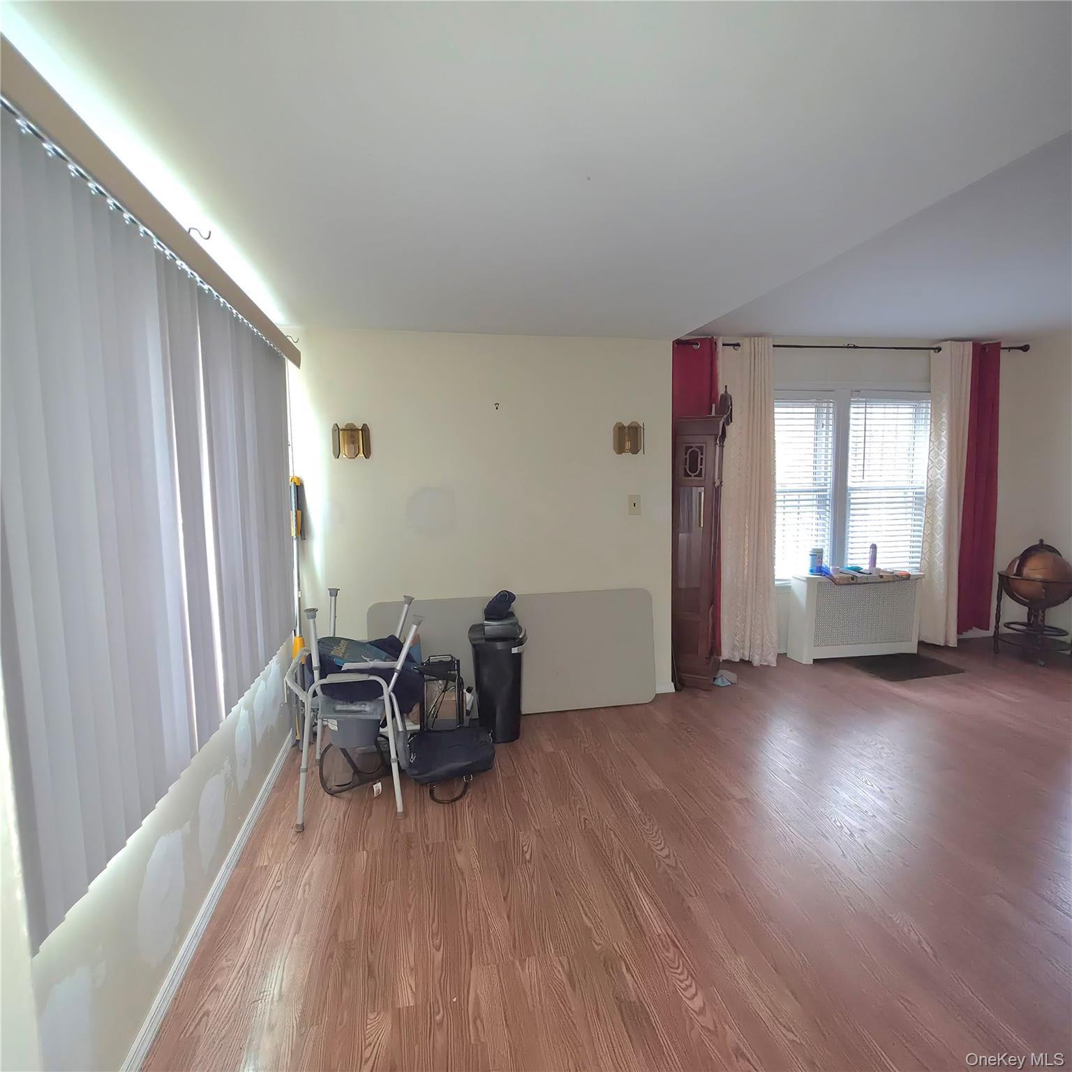 Single Family 203rd Street Queens, NY 11412, MLS-1056215-3