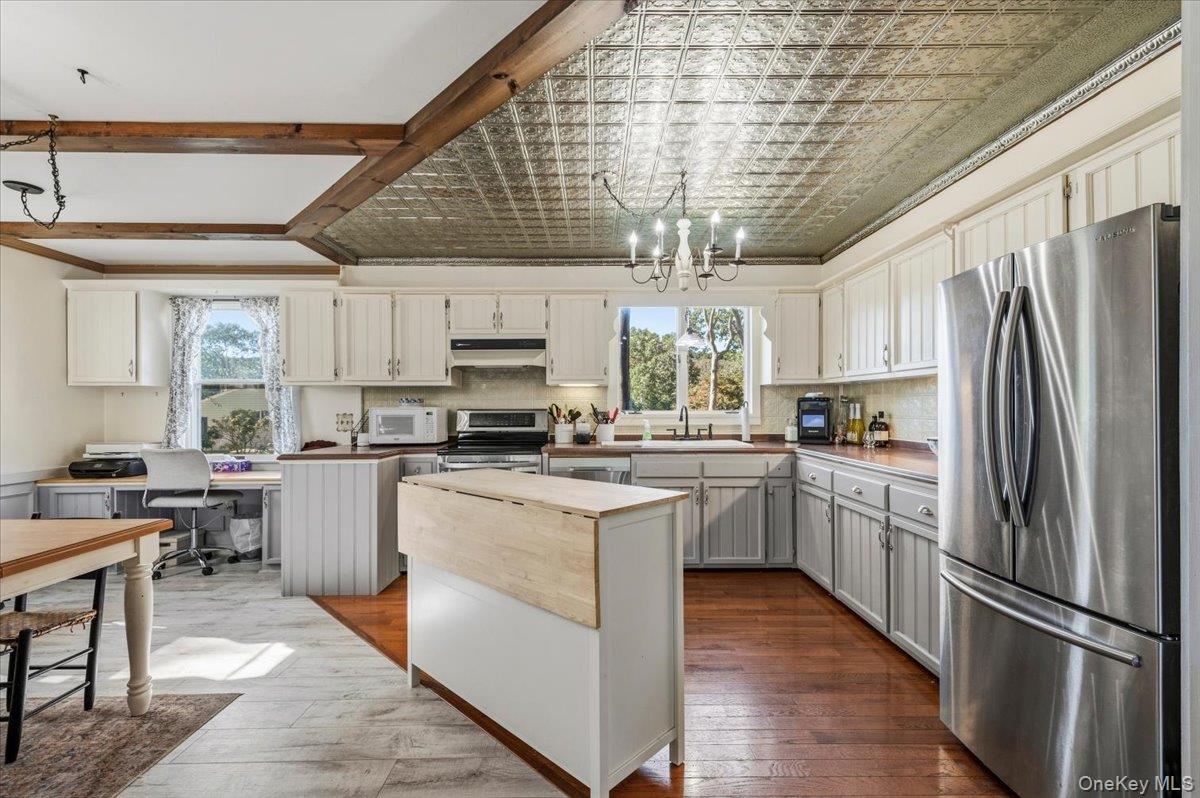Single Family Westphalia Road Suffolk County, NY 11952, MLS-1056248-15