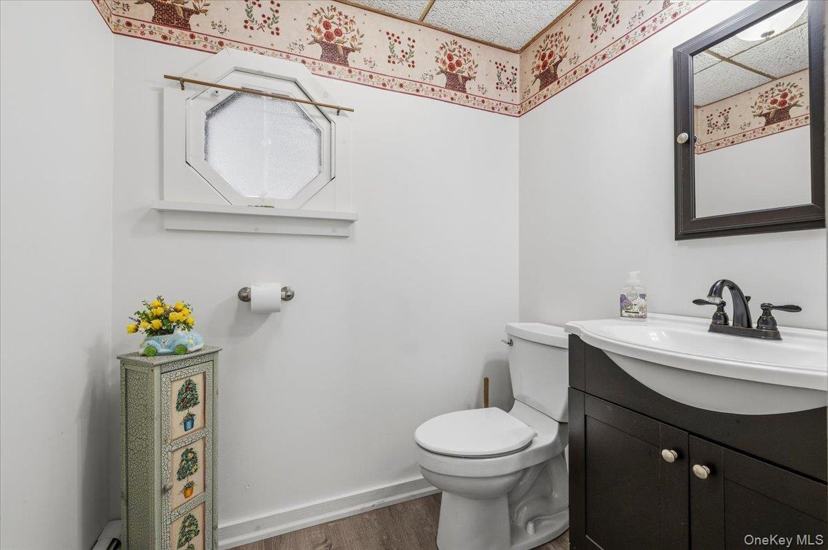 Single Family Westphalia Road Suffolk County, NY 11952, MLS-1056248-21