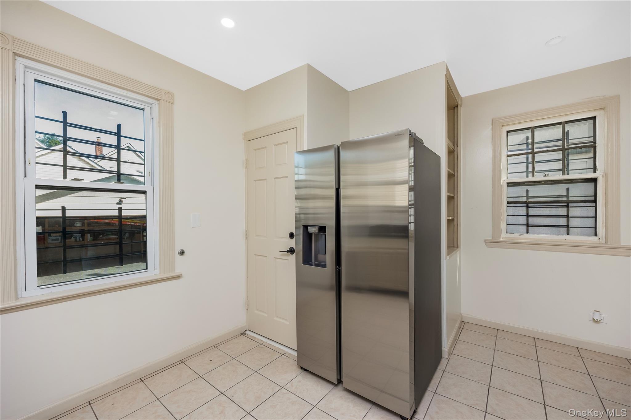 Single Family 107th Avenue Queens, NY 11417, MLS-1056273-19