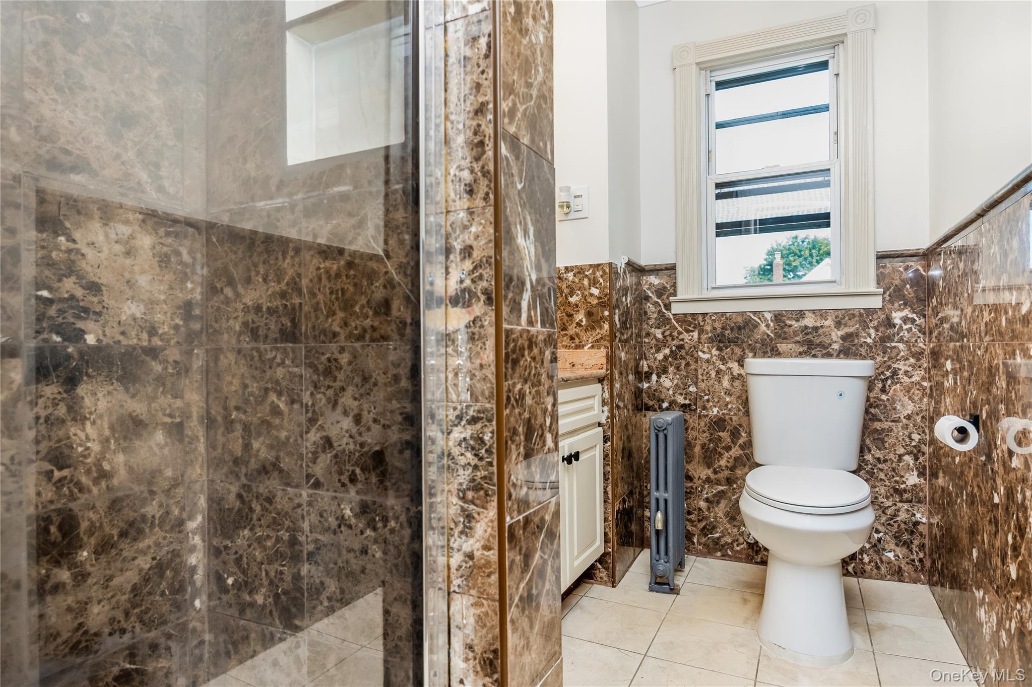 Single Family 107th Avenue Queens, NY 11417, MLS-1056273-25
