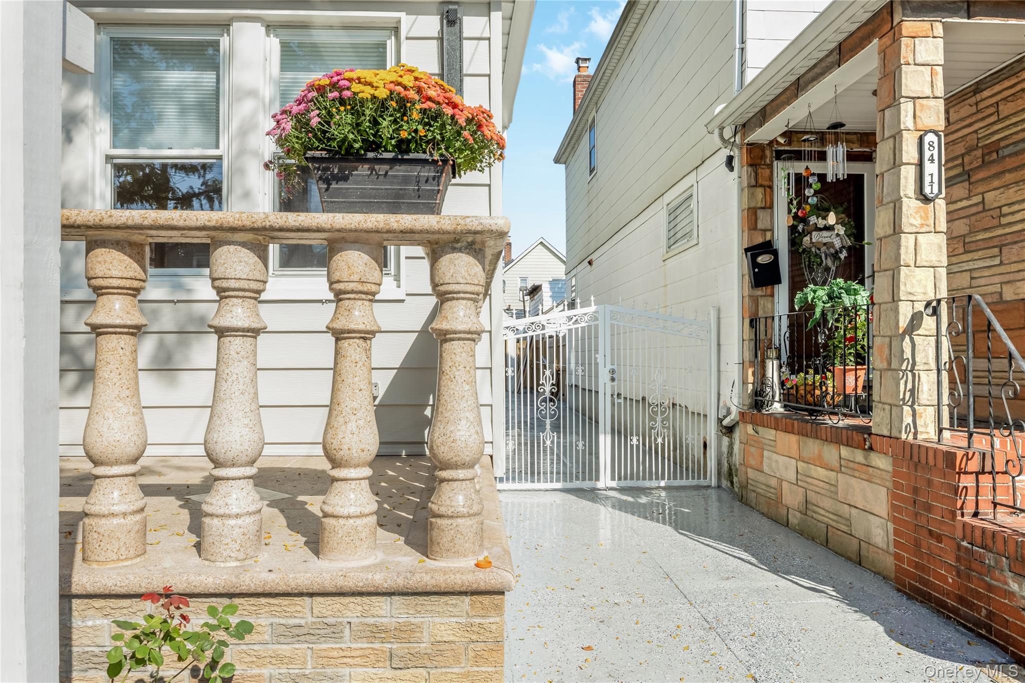 Single Family 107th Avenue Queens, NY 11417, MLS-1056273-5