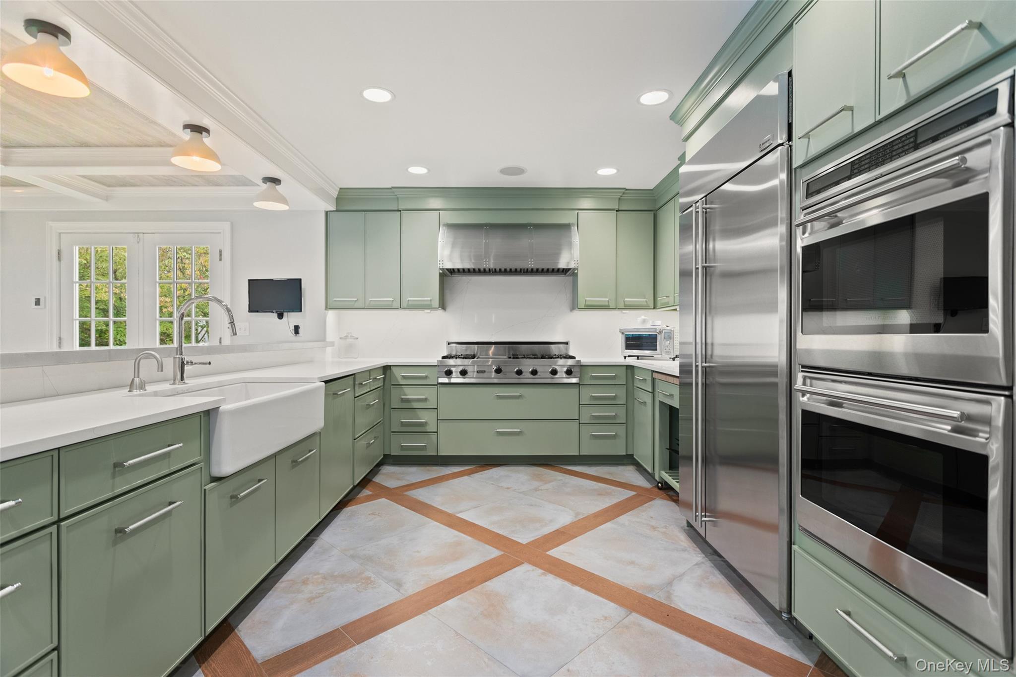 Single Family Honey Hollow Road Westchester County, NY 10576, MLS-1056277-15