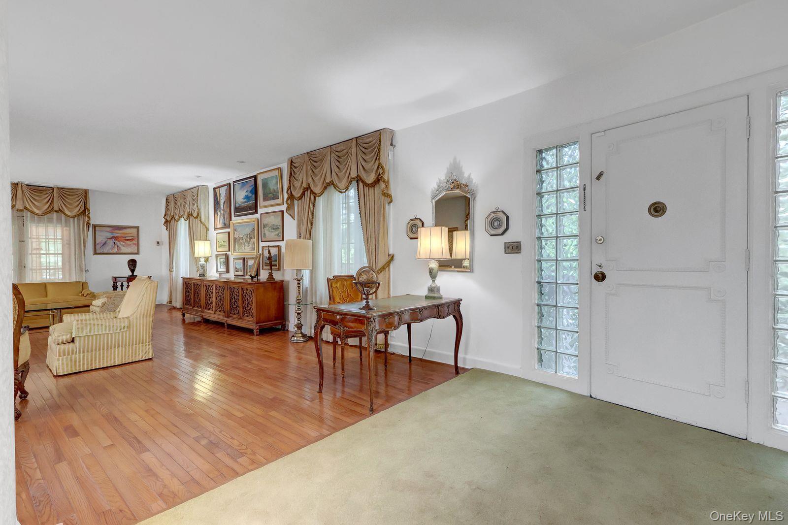 Single Family Grand Central Parkway  Queens, NY 11427, MLS-1056279-6