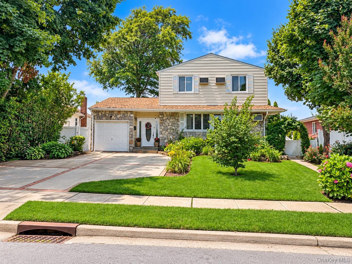 Single Family Massapequa Avenue  Nassau County, NY 11758, MLS-1056286-36