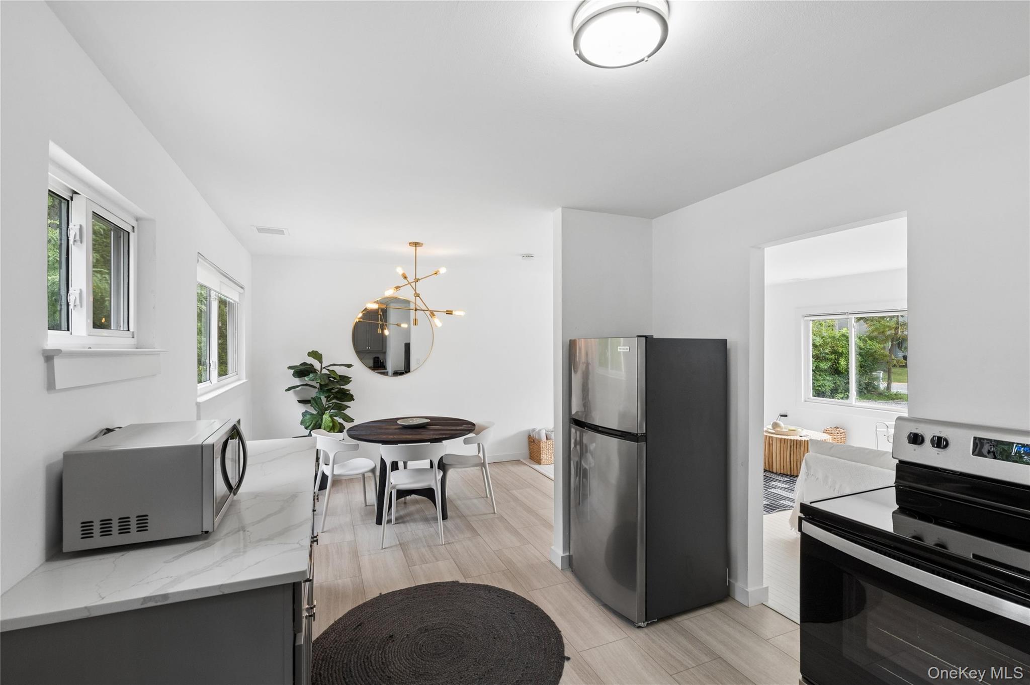 Single Family W Tiana Road Suffolk County, NY 11946, MLS-1056297-9